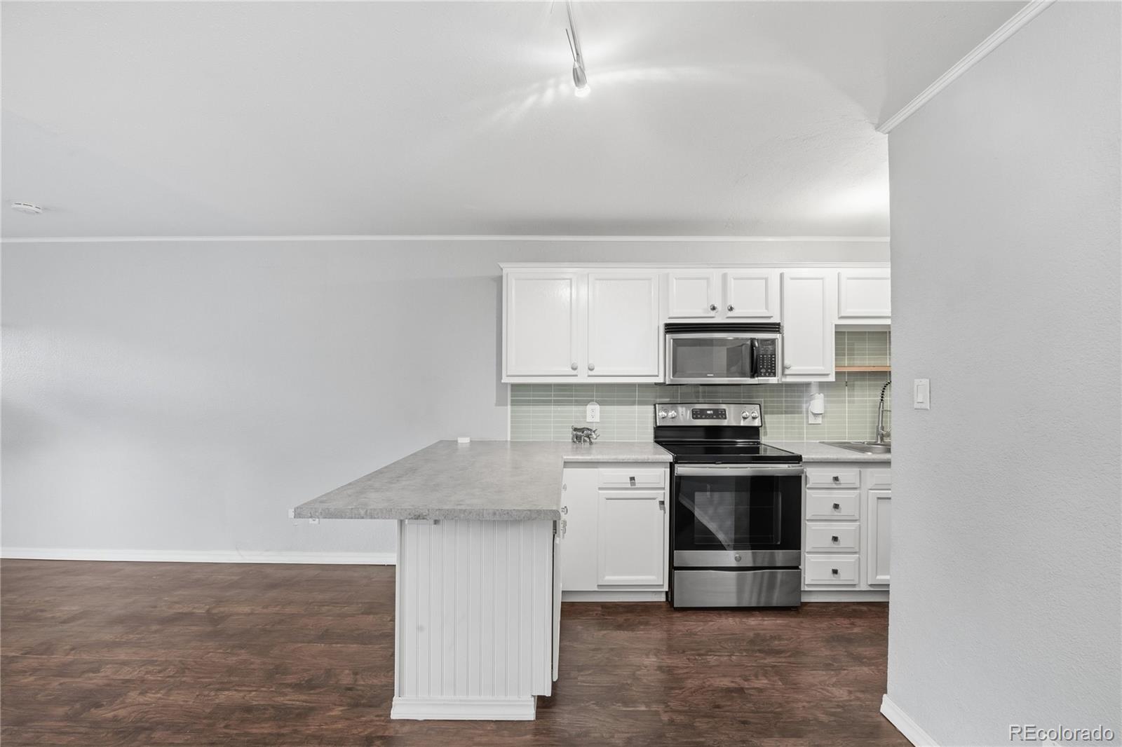MLS Image #7 for 857 s van gordon court a204,lakewood, Colorado