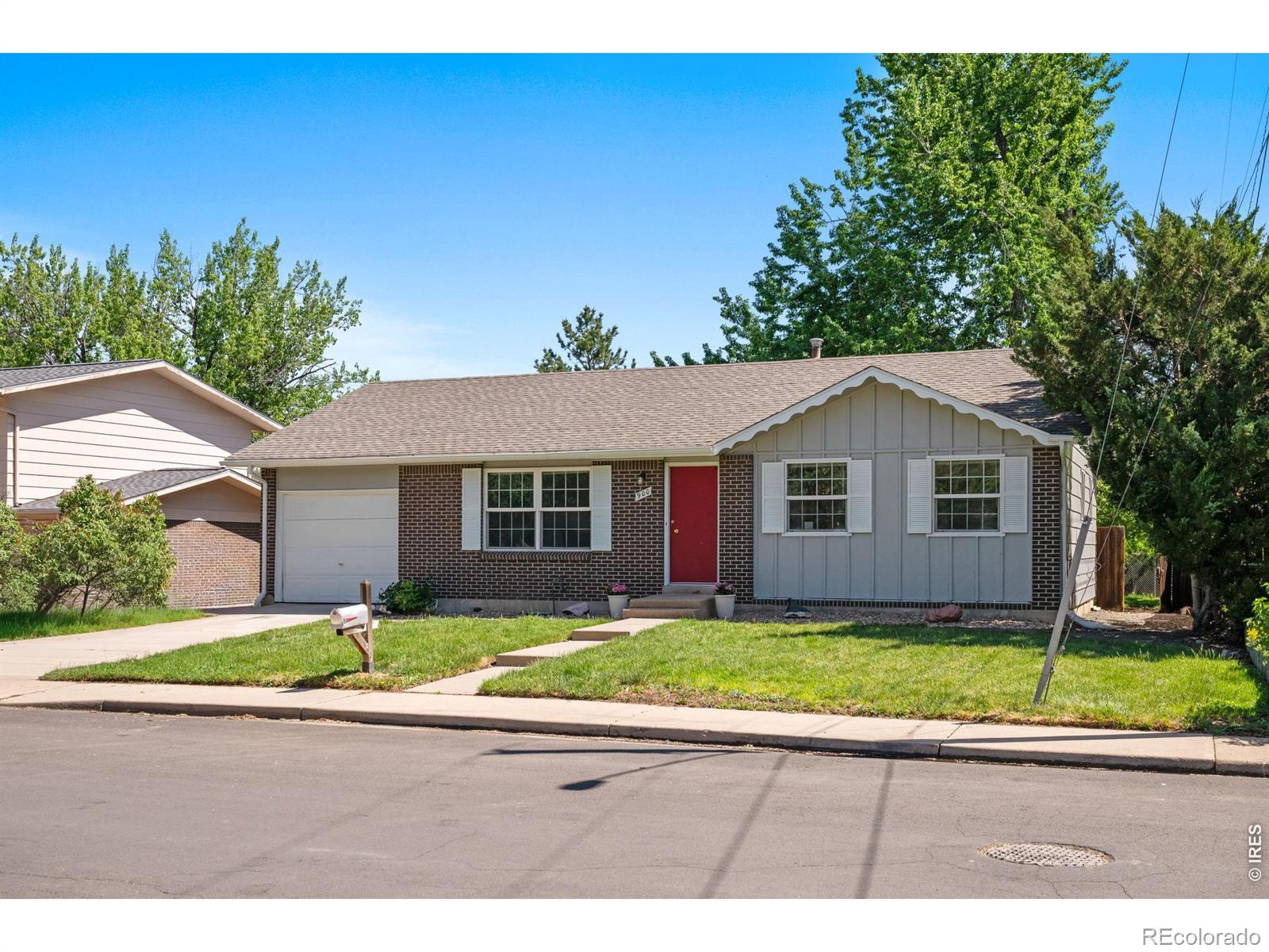 MLS Image #1 for 900  morgan drive,boulder, Colorado