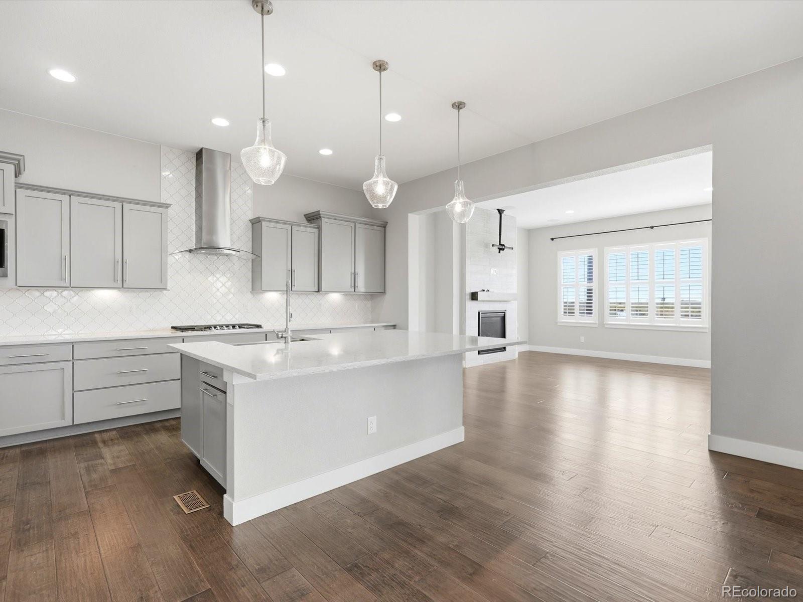 MLS Image #5 for 3012  yale drive,broomfield, Colorado