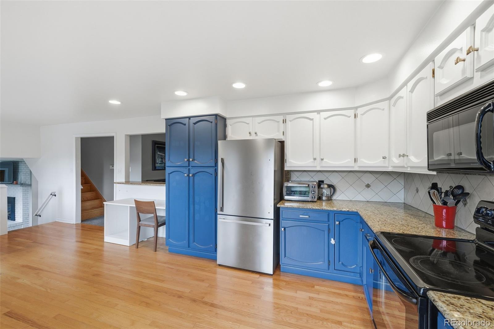 MLS Image #16 for 3451 s owens court,denver, Colorado