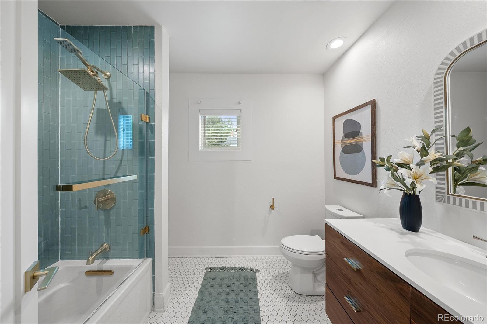 MLS Image #10 for 3132 e florida avenue,denver, Colorado