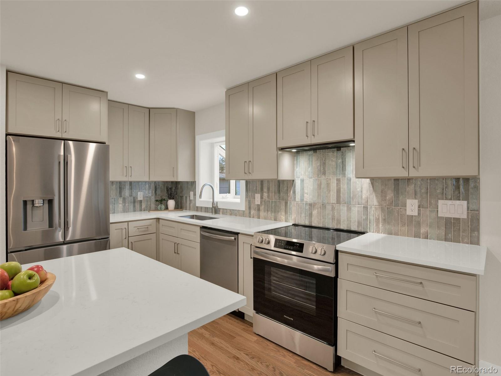 MLS Image #9 for 12026 w virginia place,lakewood, Colorado