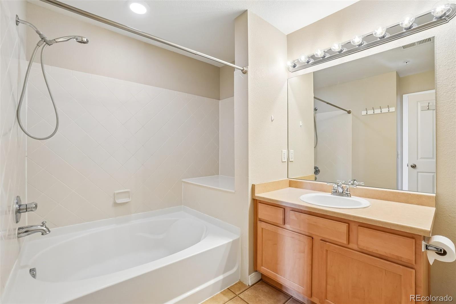 MLS Image #15 for 804  summer hawk drive,longmont, Colorado