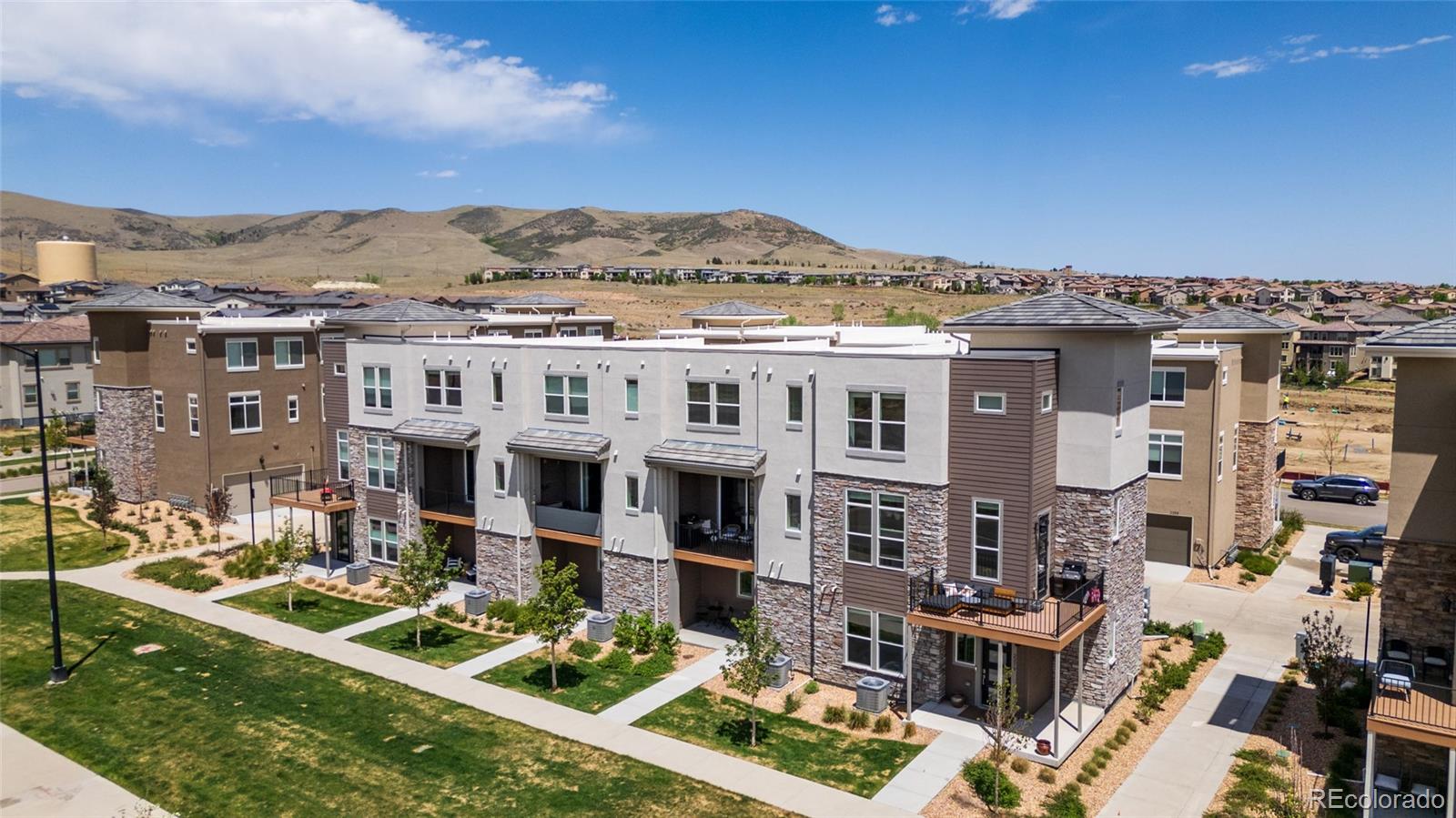 MLS Image #2 for 2250 s mcintyre street,lakewood, Colorado