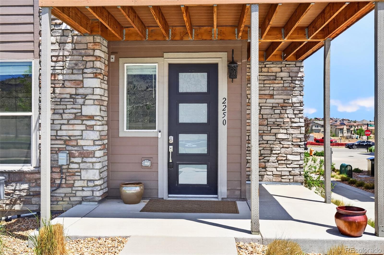 MLS Image #4 for 2250 s mcintyre street,lakewood, Colorado