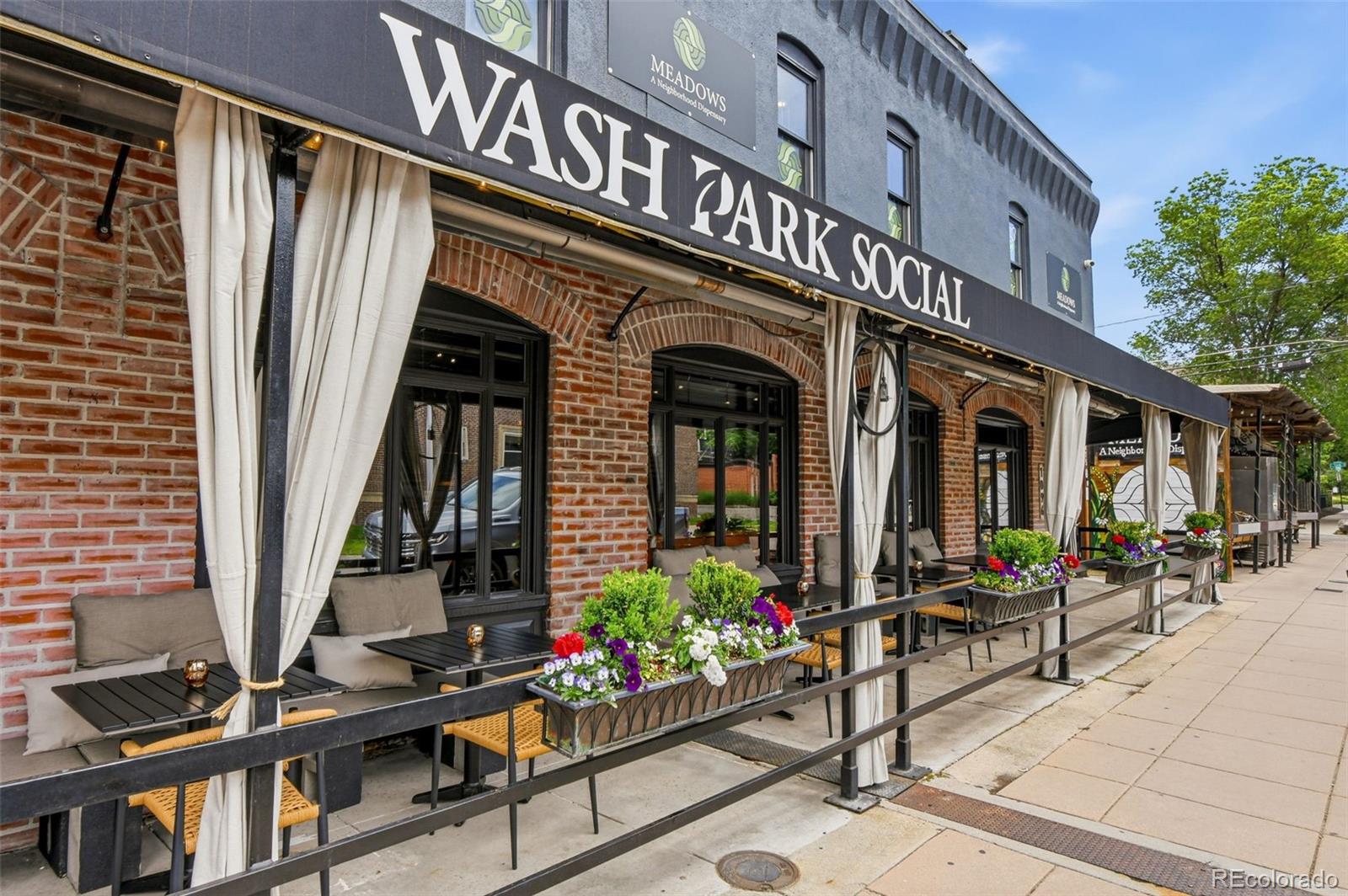MLS Image #41 for 1101 s york street,denver, Colorado