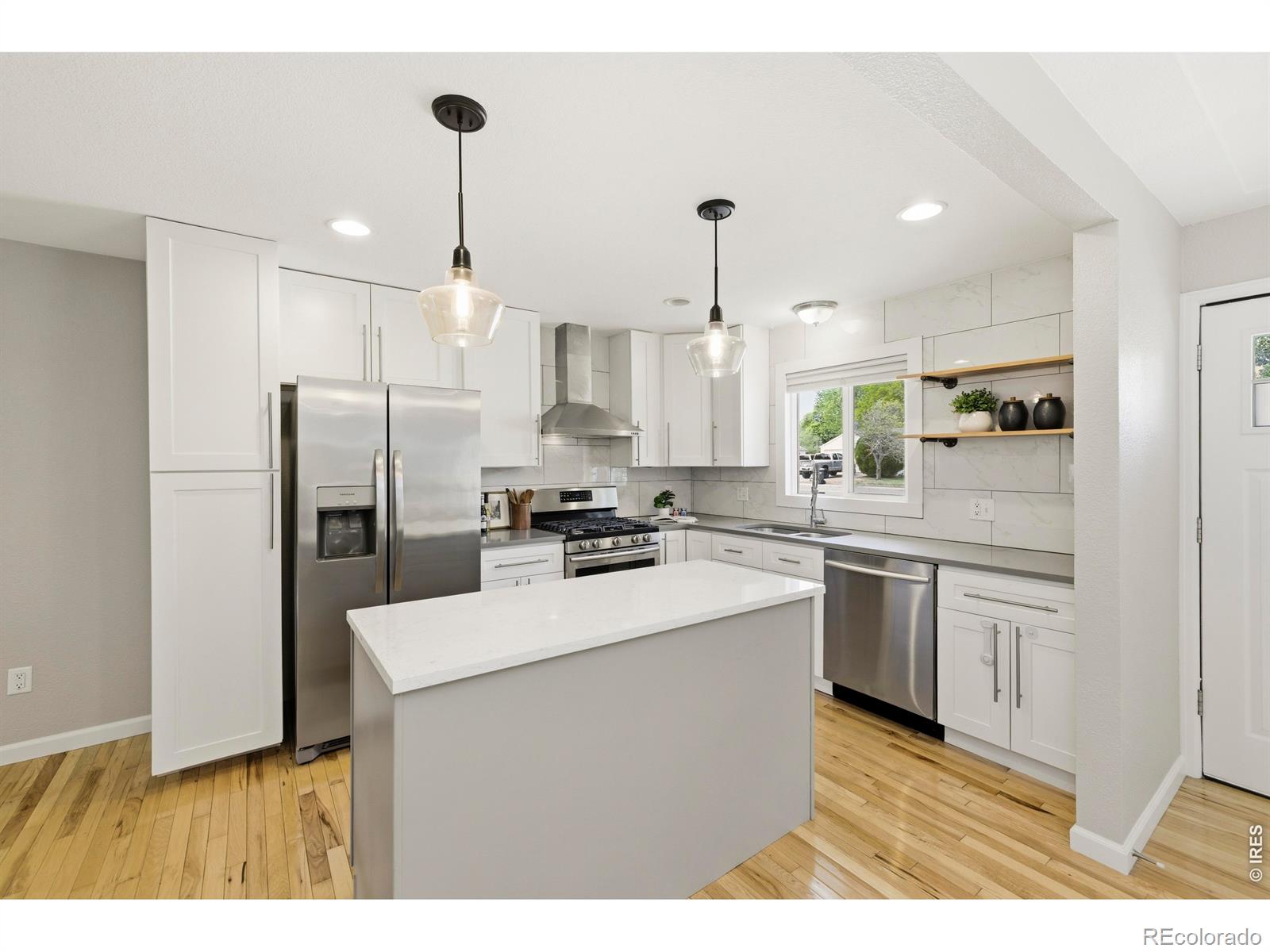 MLS Image #5 for 636 s taft hill road,fort collins, Colorado