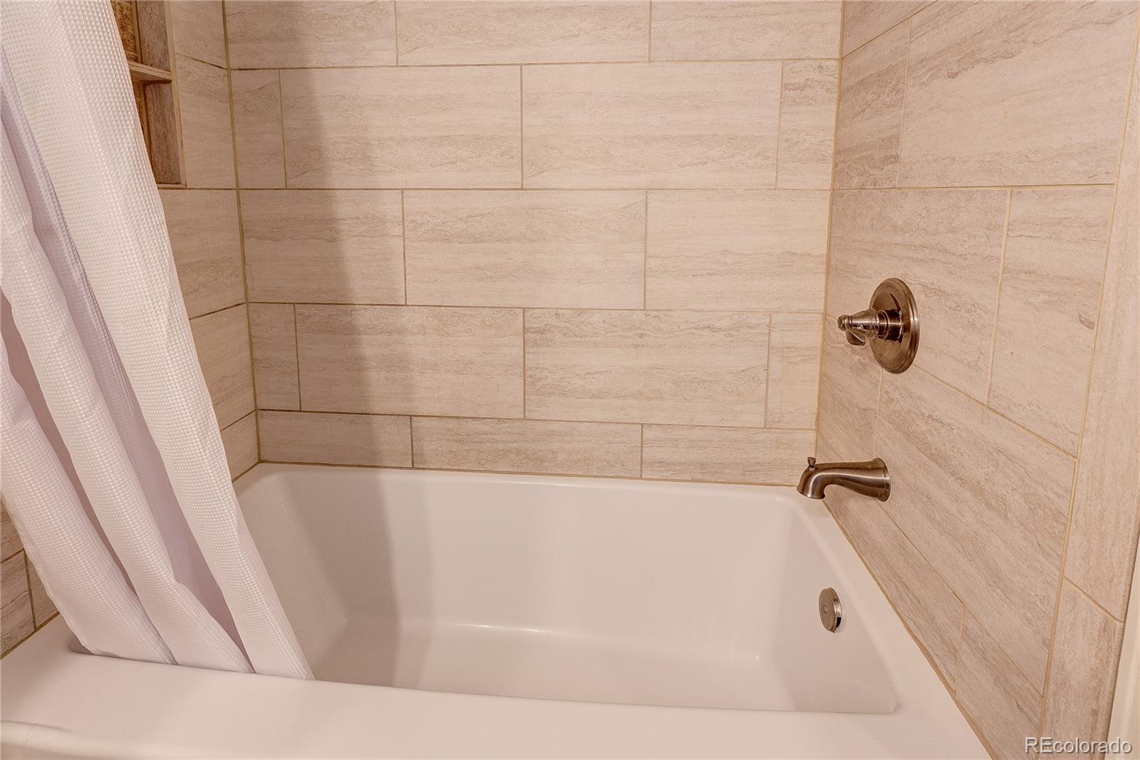 MLS Image #25 for 2490 s worchester court a,aurora, Colorado