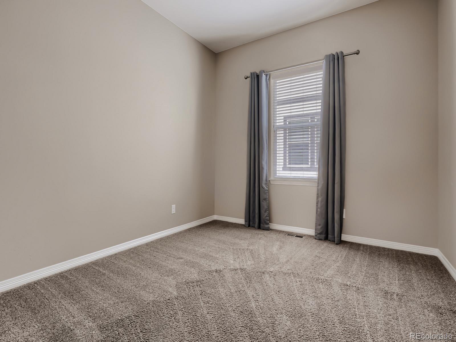 MLS Image #18 for 8450 s biloxi court,aurora, Colorado