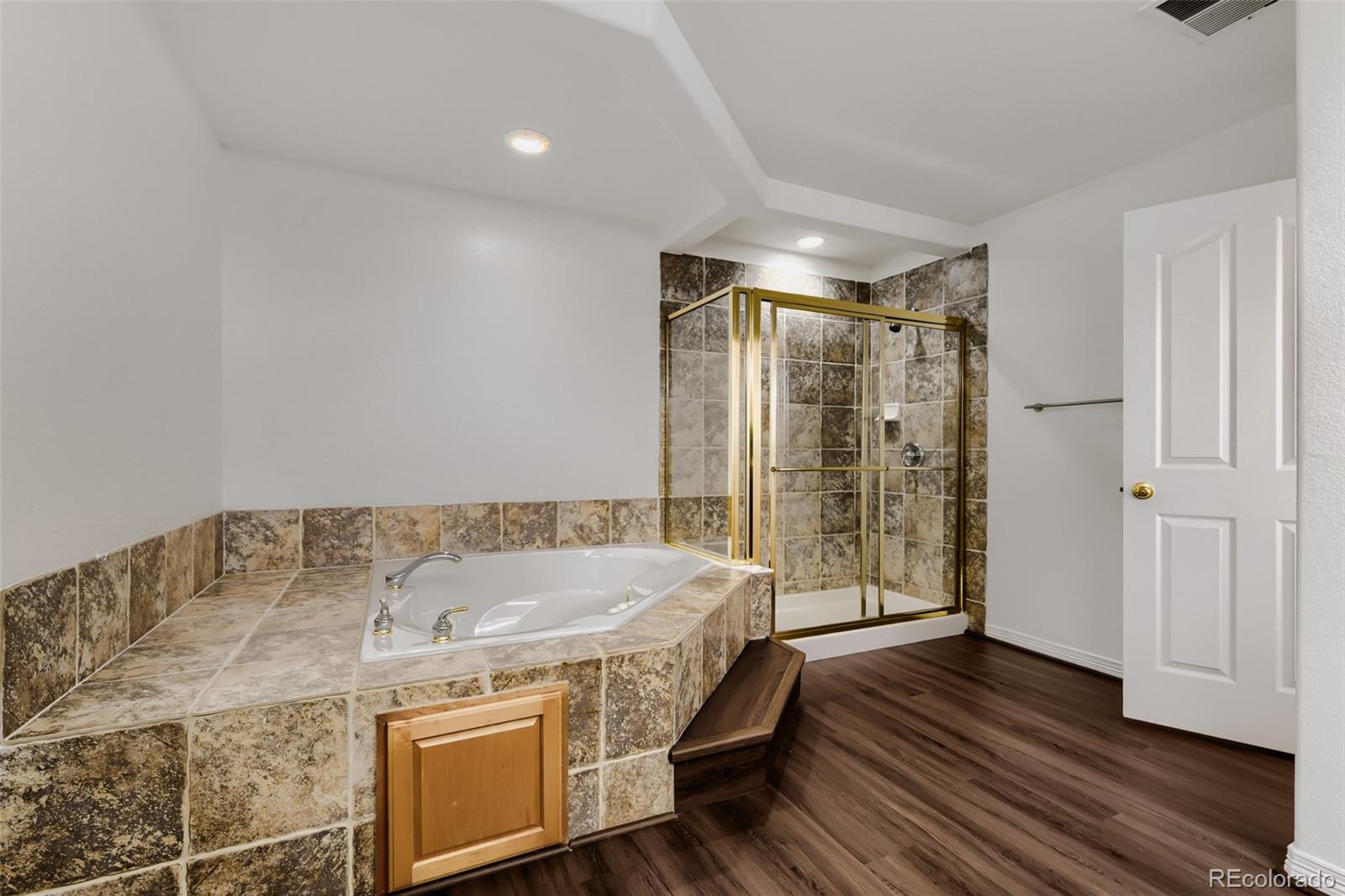 MLS Image #16 for 10083  charissglen court,highlands ranch, Colorado