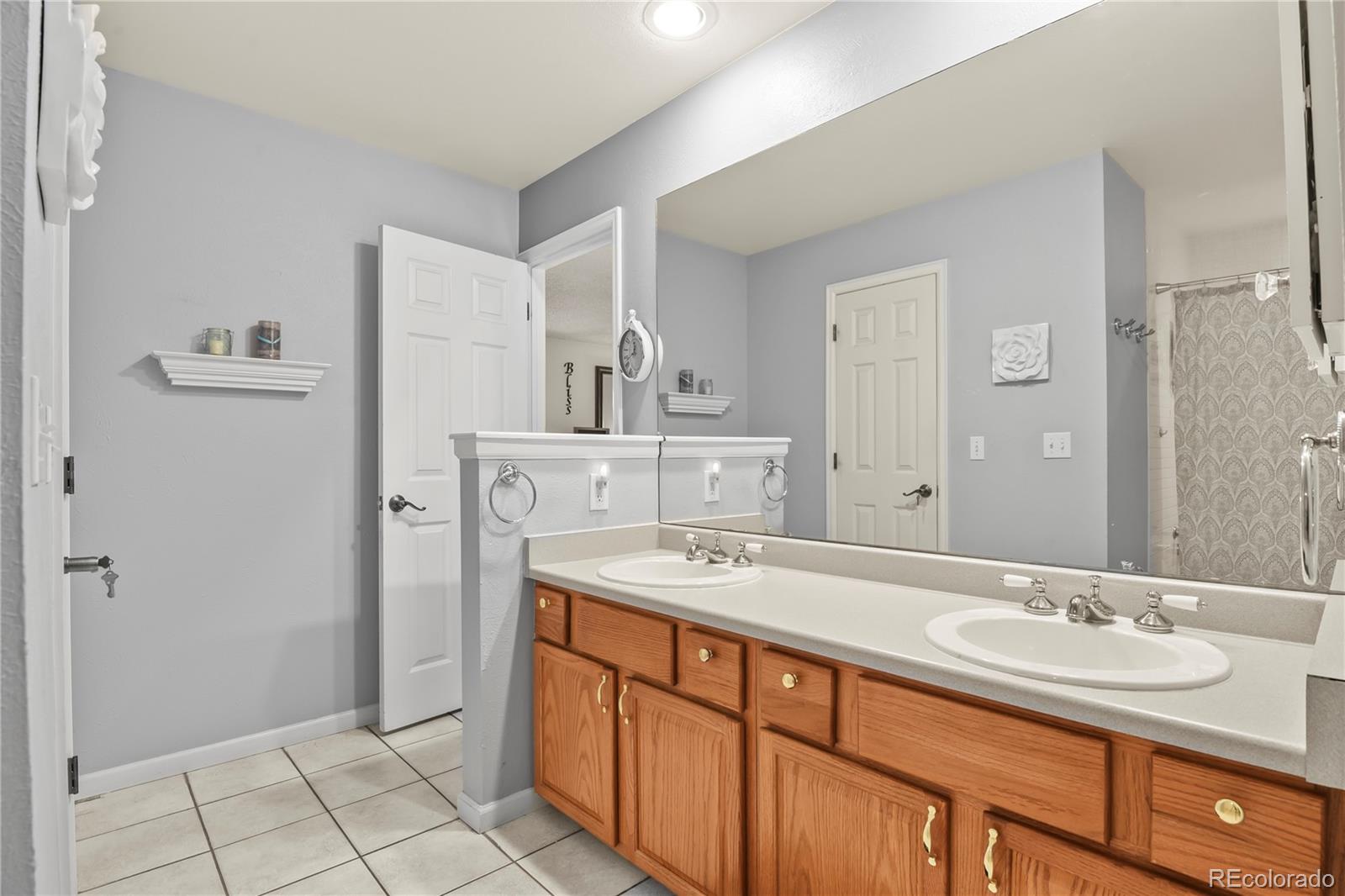 MLS Image #26 for 13660 e evans avenue,aurora, Colorado
