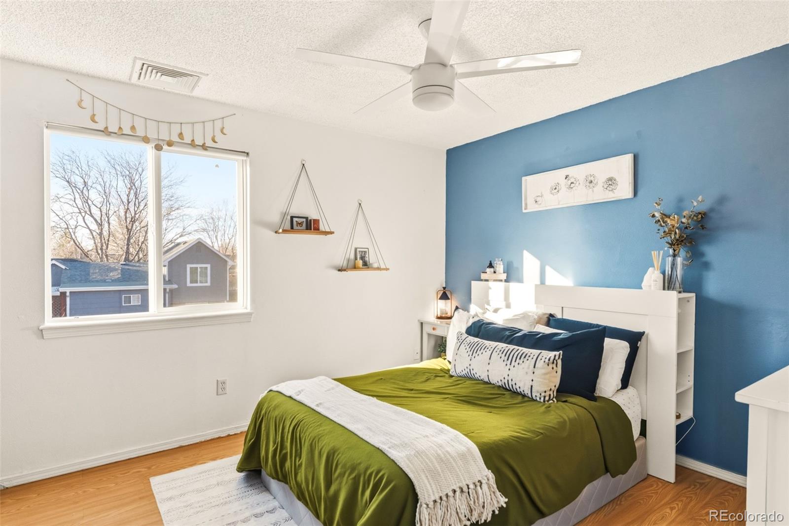 MLS Image #11 for 16930 e stanford avenue,aurora, Colorado