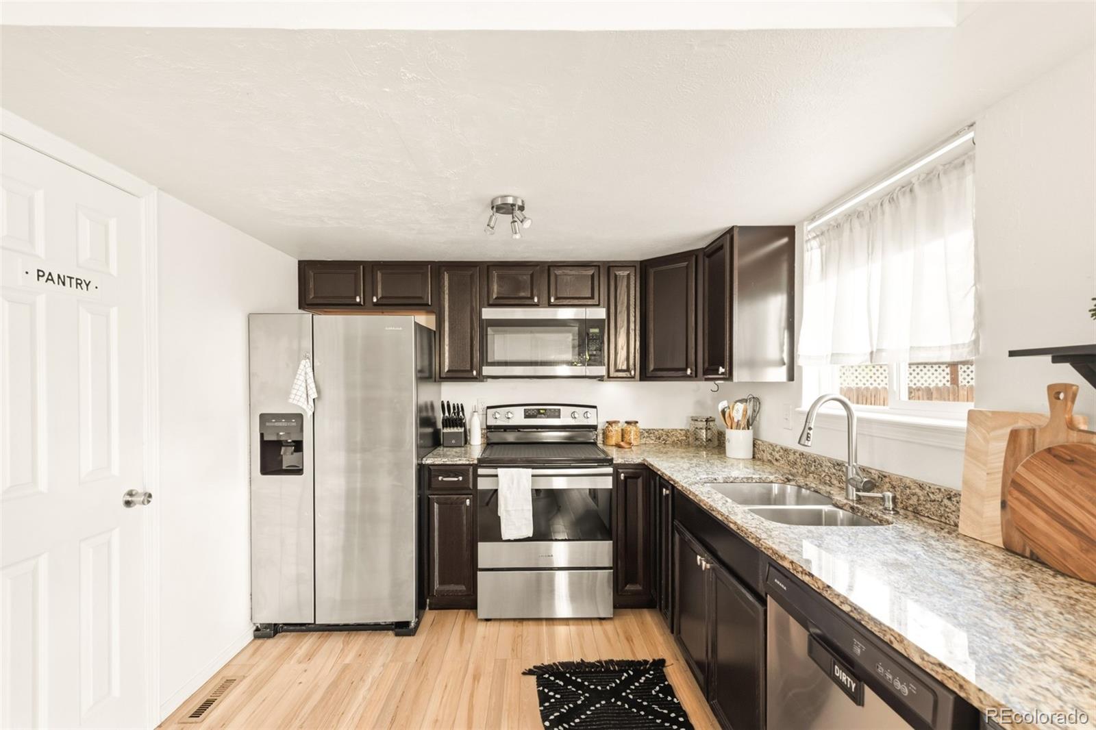 MLS Image #6 for 16930 e stanford avenue,aurora, Colorado