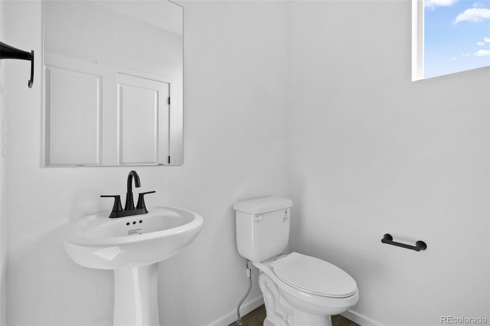 MLS Image #12 for 712  pershing point,elizabeth, Colorado