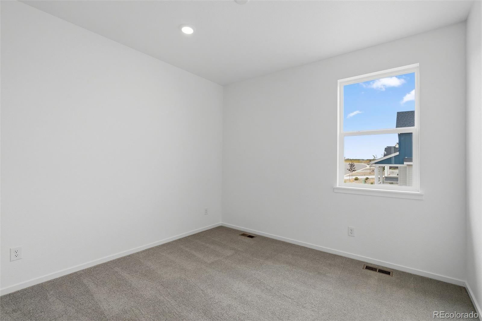 MLS Image #19 for 712  pershing point,elizabeth, Colorado