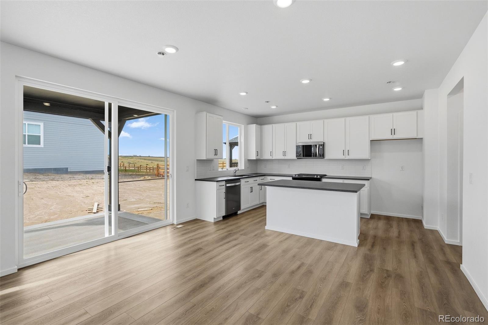 MLS Image #8 for 712  pershing point,elizabeth, Colorado
