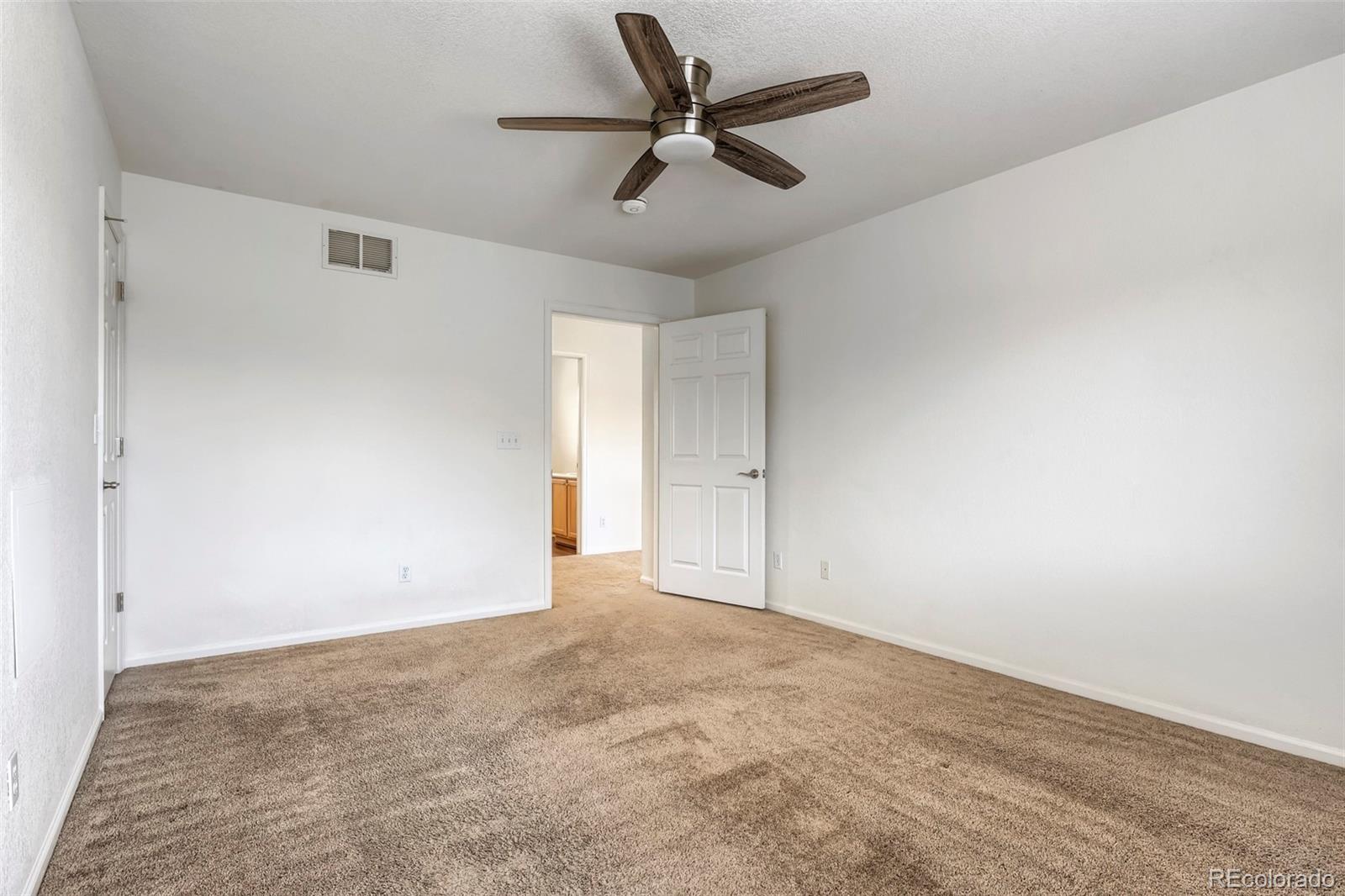 MLS Image #15 for 4605  lyndenwood circle,highlands ranch, Colorado
