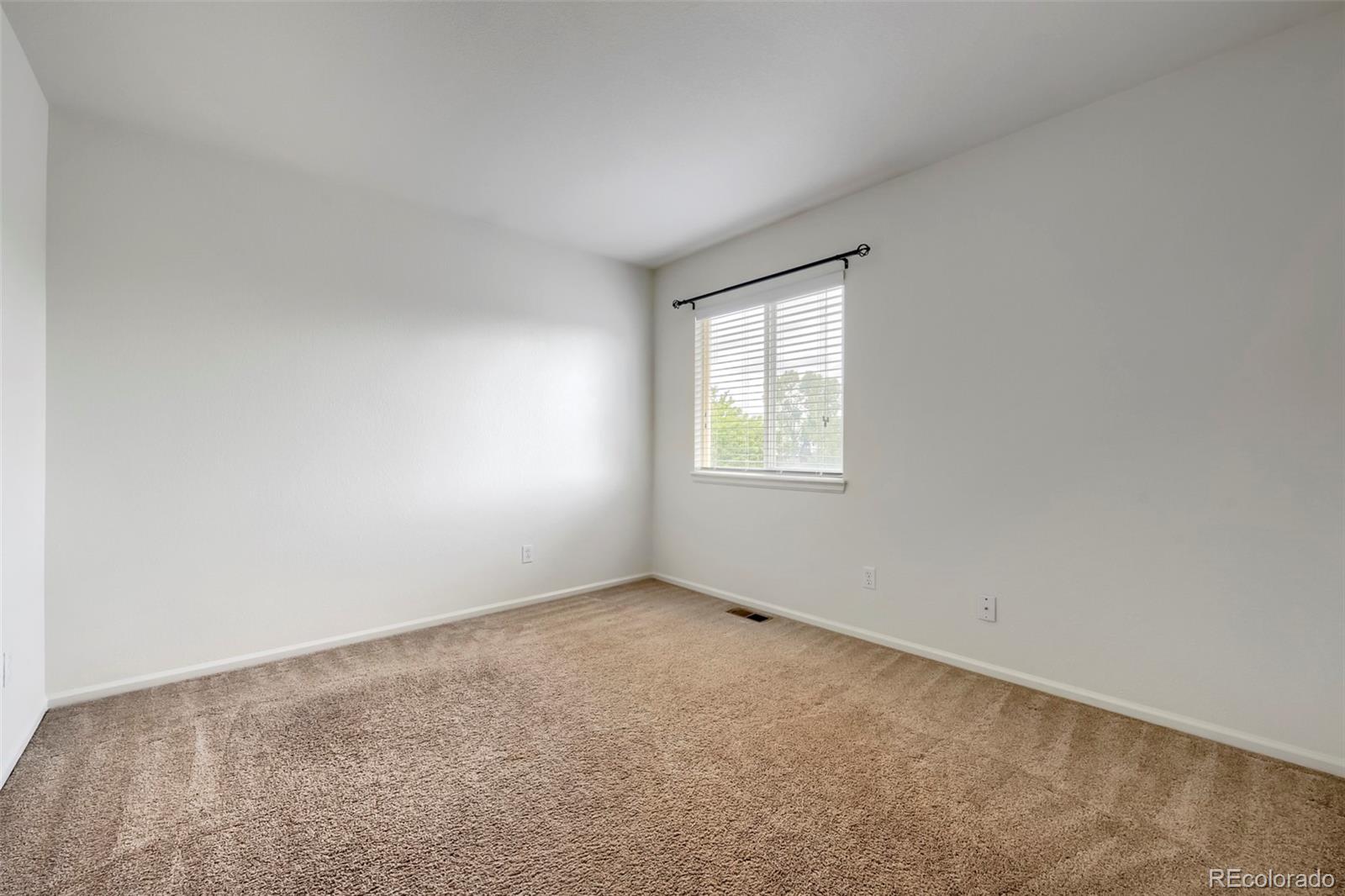 MLS Image #18 for 4605  lyndenwood circle,highlands ranch, Colorado