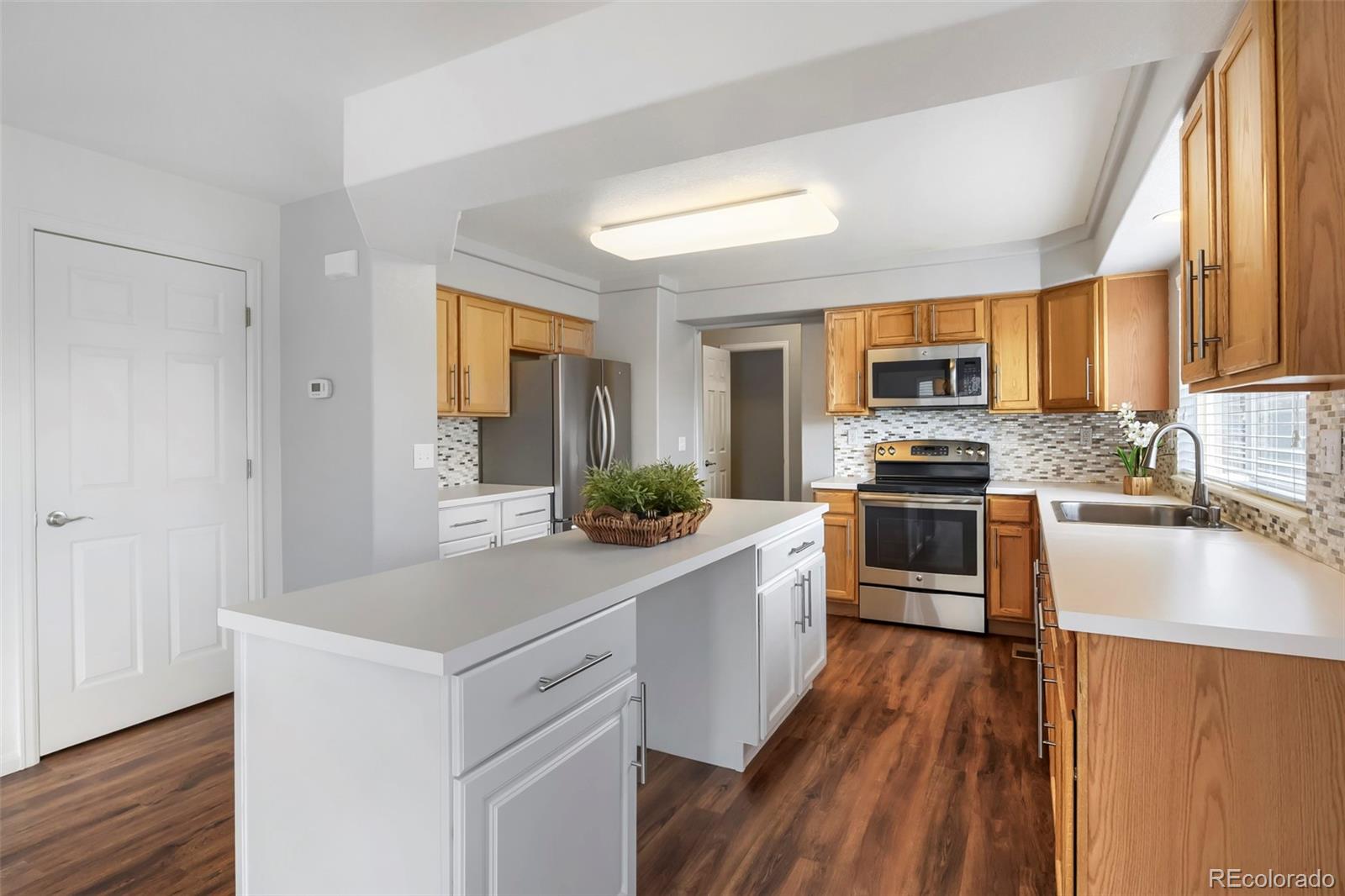 MLS Image #6 for 4605  lyndenwood circle,highlands ranch, Colorado