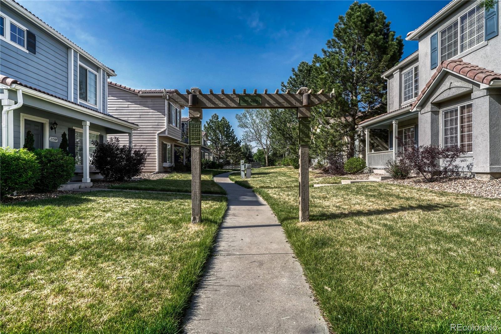 MLS Image #1 for 21539 e 47th avenue,denver, Colorado