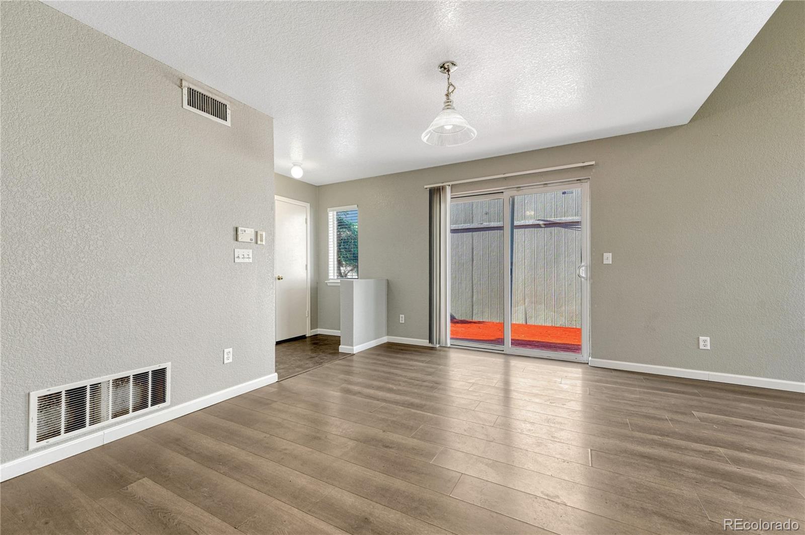 MLS Image #8 for 21539 e 47th avenue,denver, Colorado