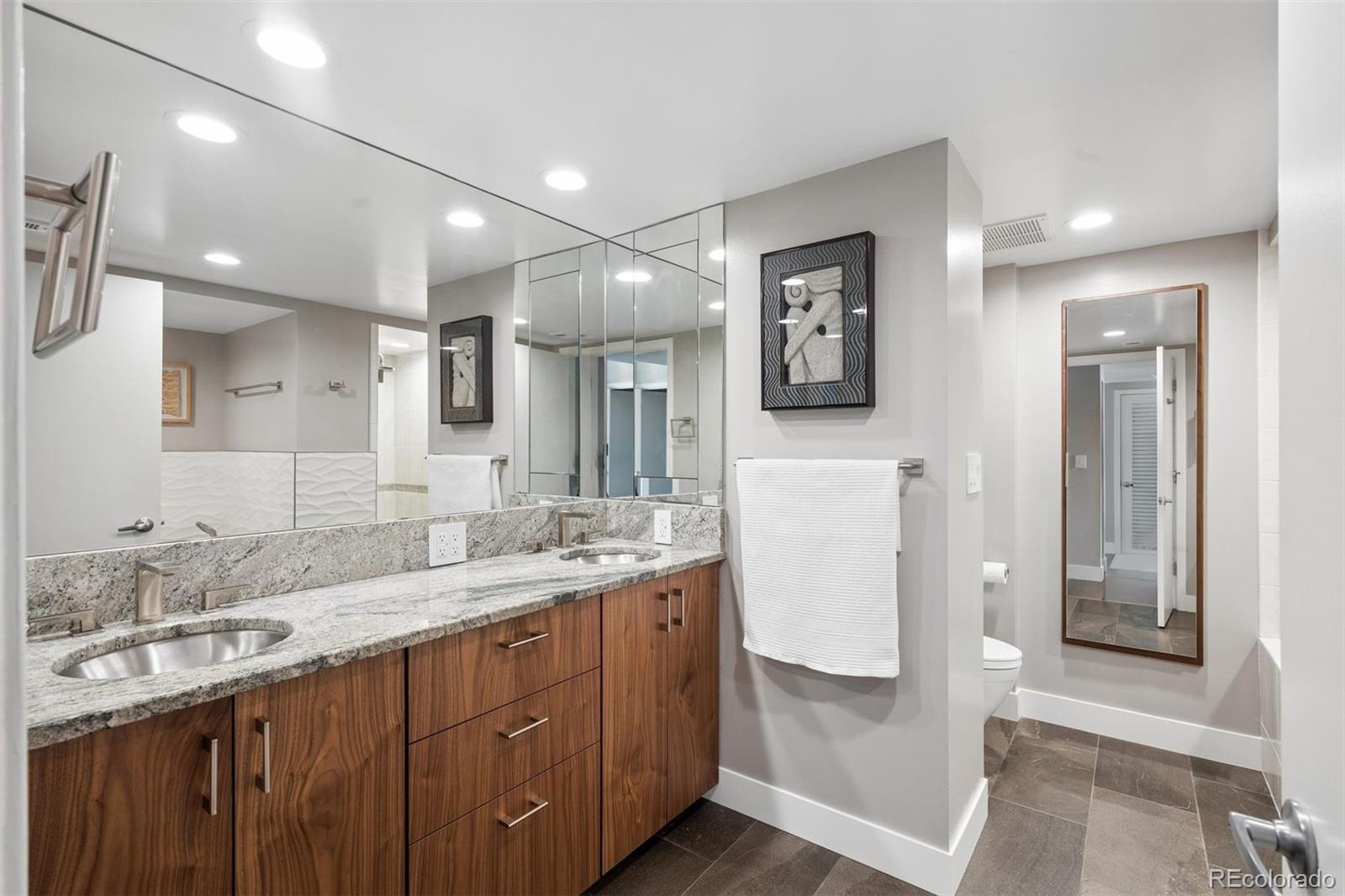 MLS Image #26 for 1777  larimer street,denver, Colorado