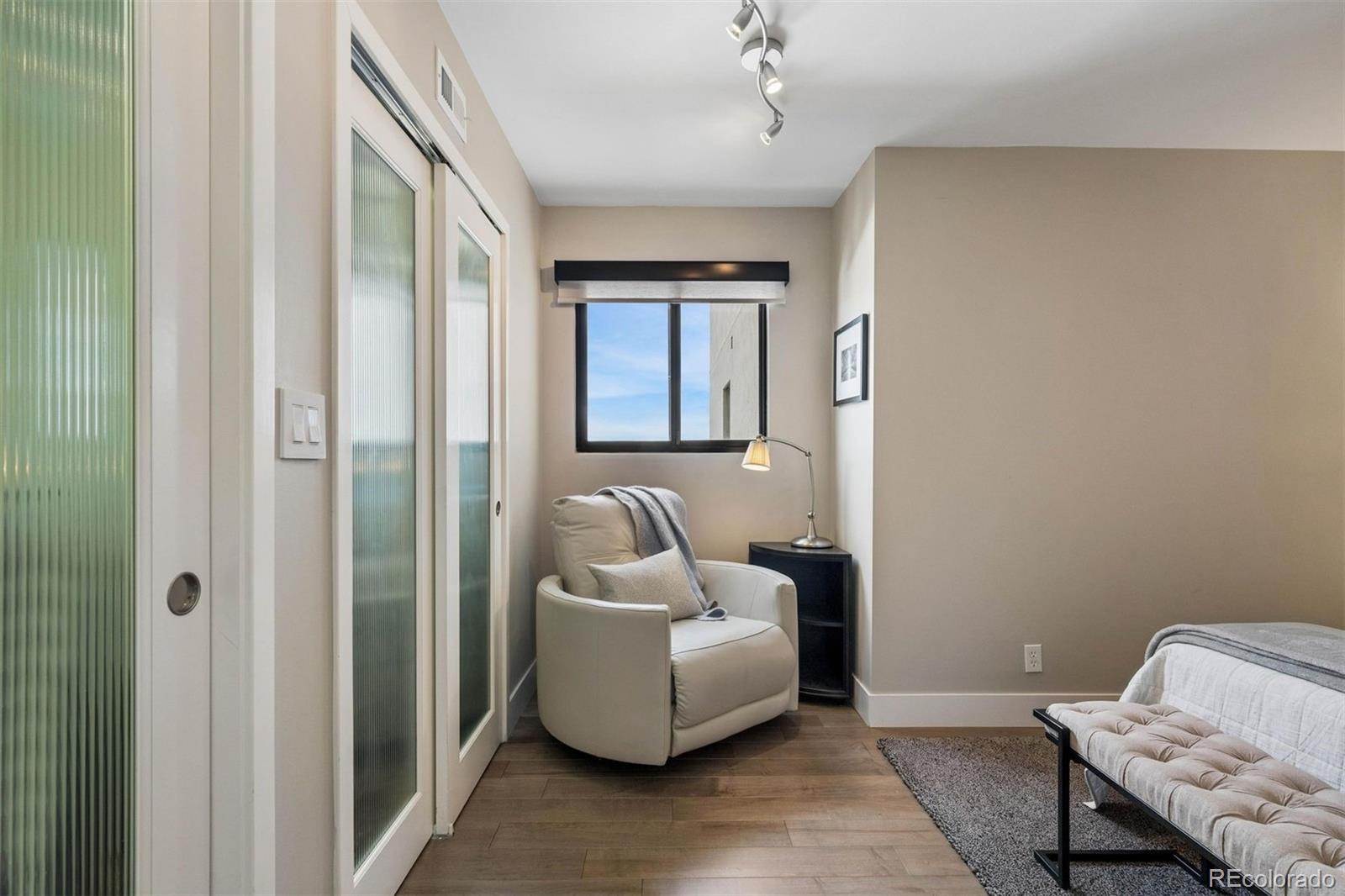 MLS Image #29 for 1777  larimer street,denver, Colorado