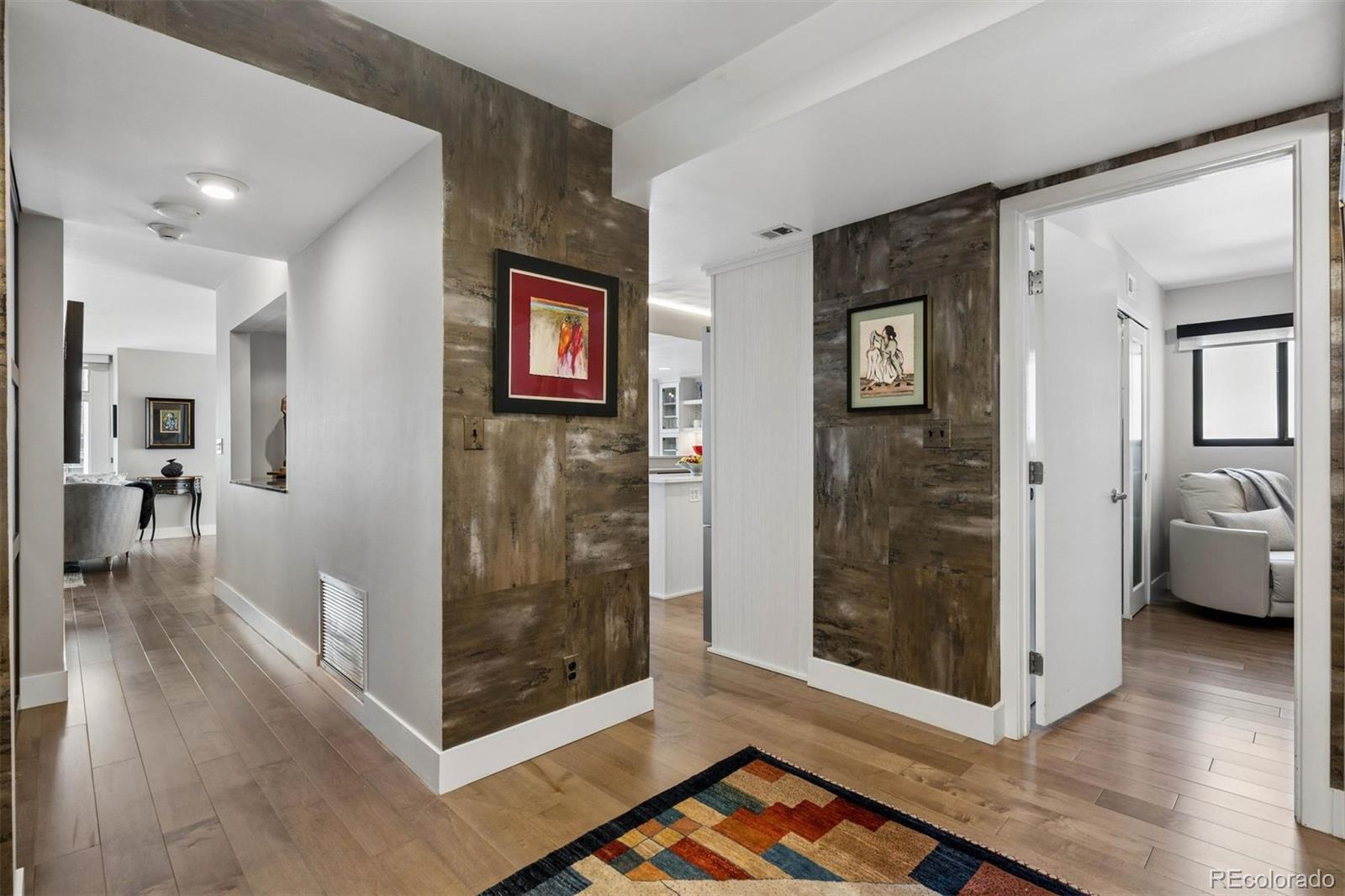 MLS Image #8 for 1777  larimer street,denver, Colorado