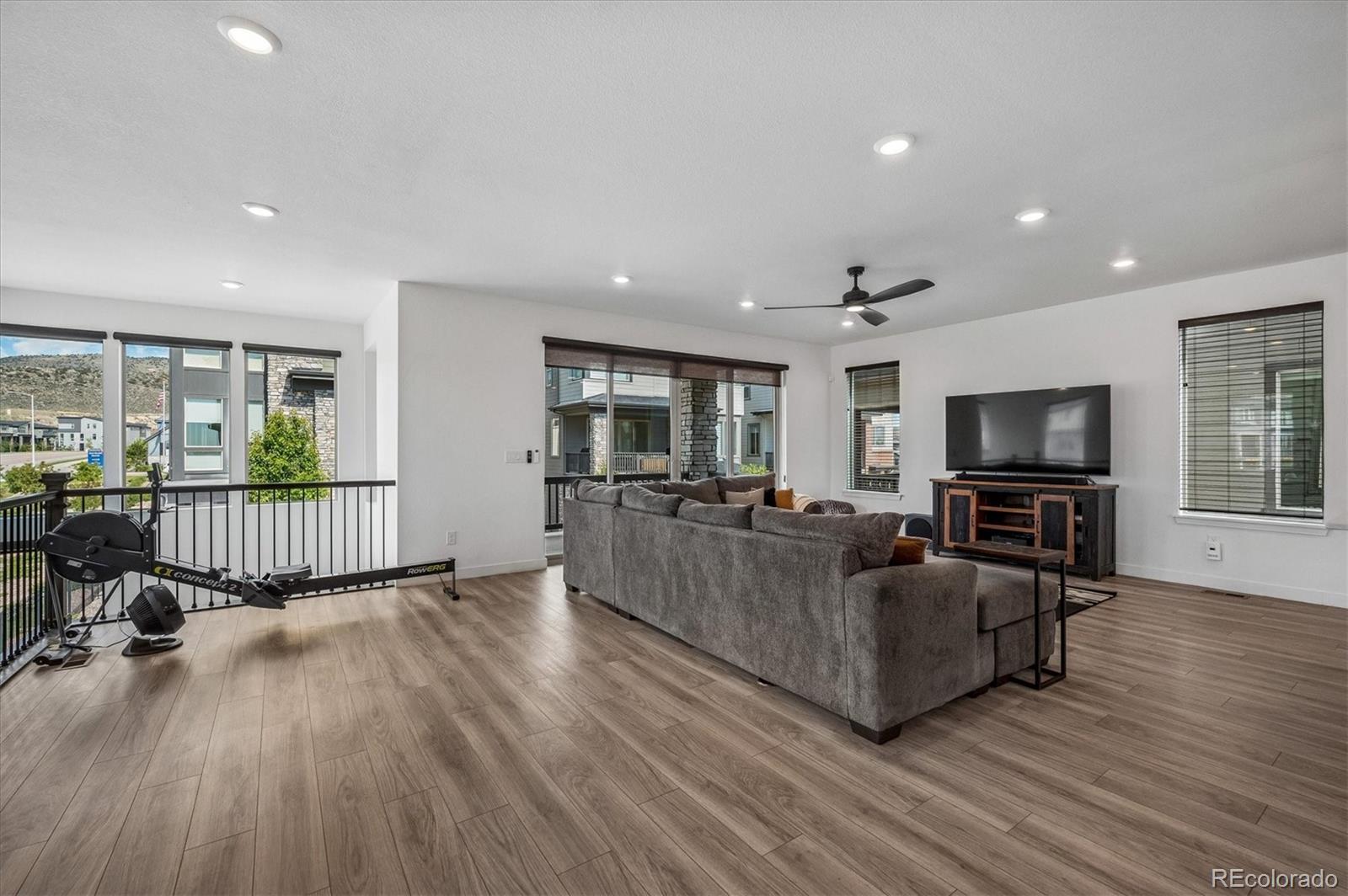 MLS Image #10 for 15636 w floyd drive,morrison, Colorado