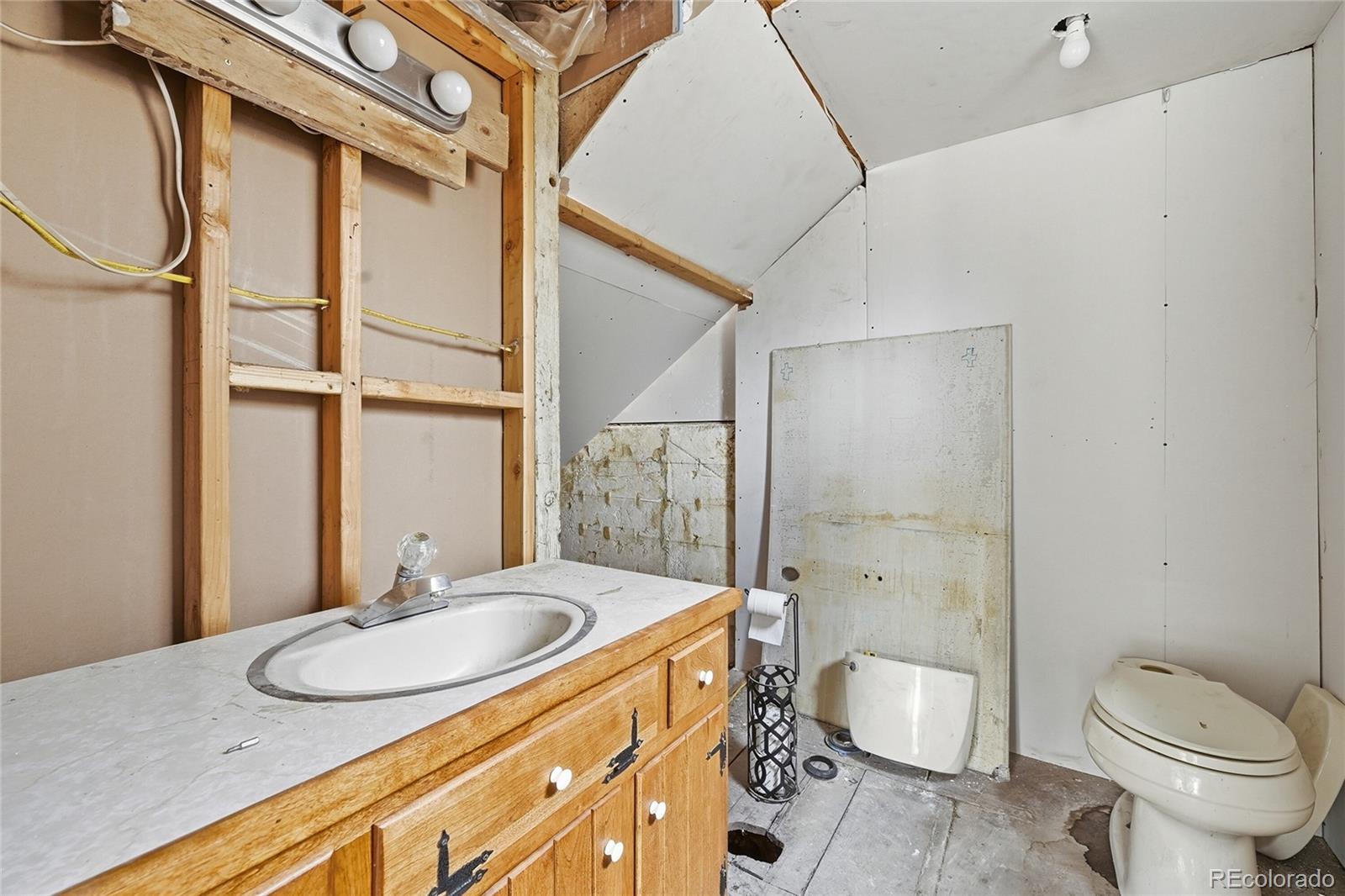 MLS Image #10 for 70  utica street,ward, Colorado