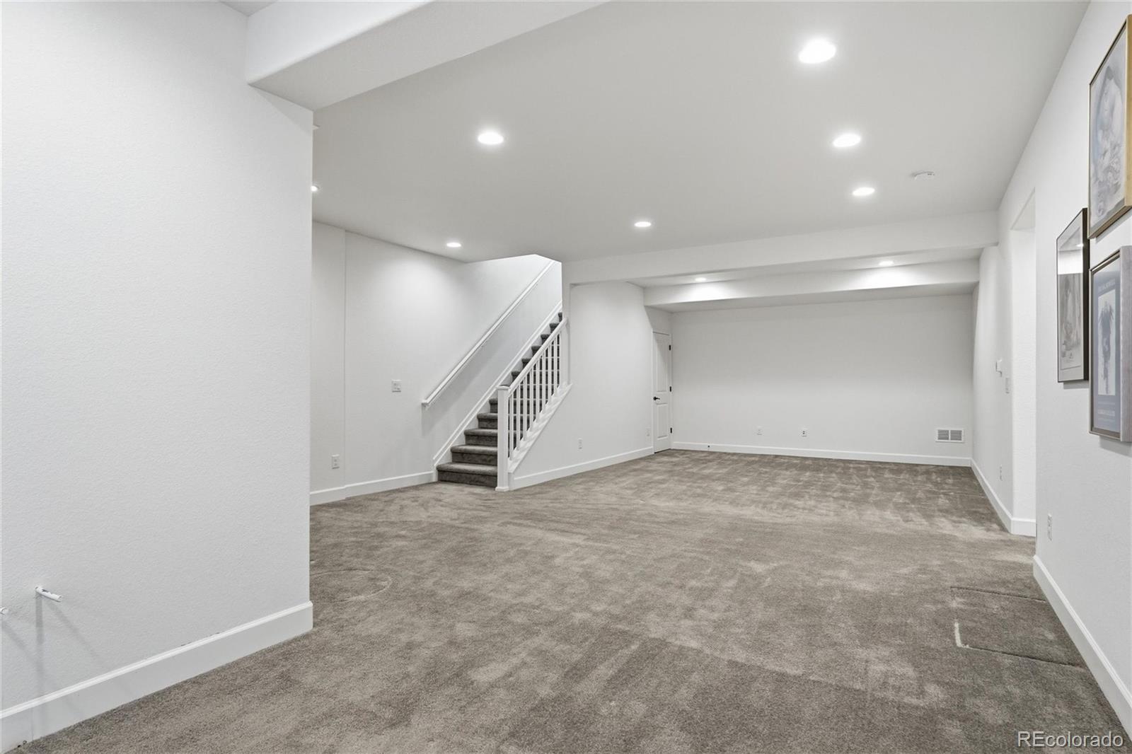 MLS Image #28 for 6907 w jewell drive,lakewood, Colorado