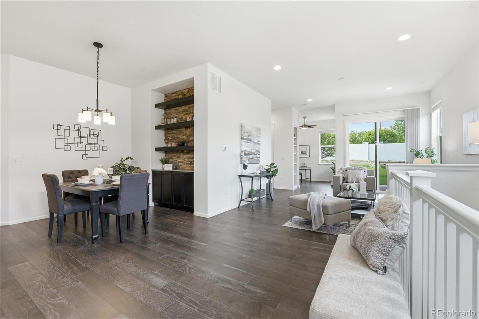 MLS Image #3 for 6907 w jewell drive,lakewood, Colorado