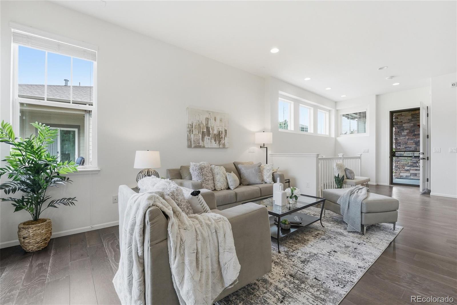 MLS Image #6 for 6907 w jewell drive,lakewood, Colorado