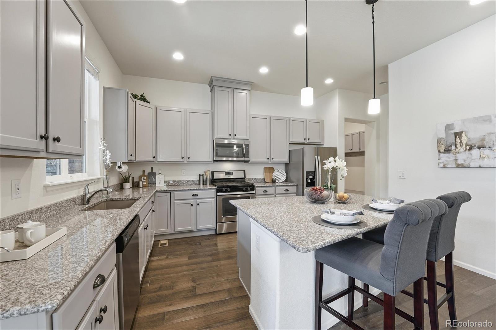 MLS Image #7 for 6907 w jewell drive,lakewood, Colorado