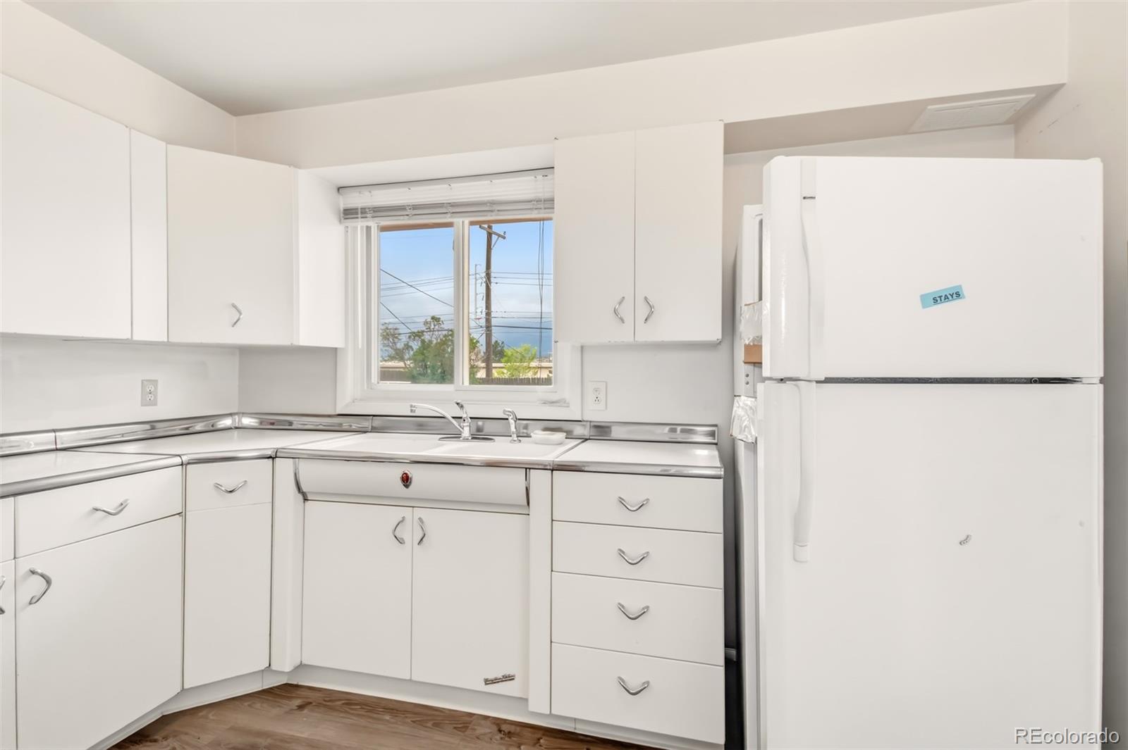 MLS Image #9 for 217  elmwood drive,colorado springs, Colorado