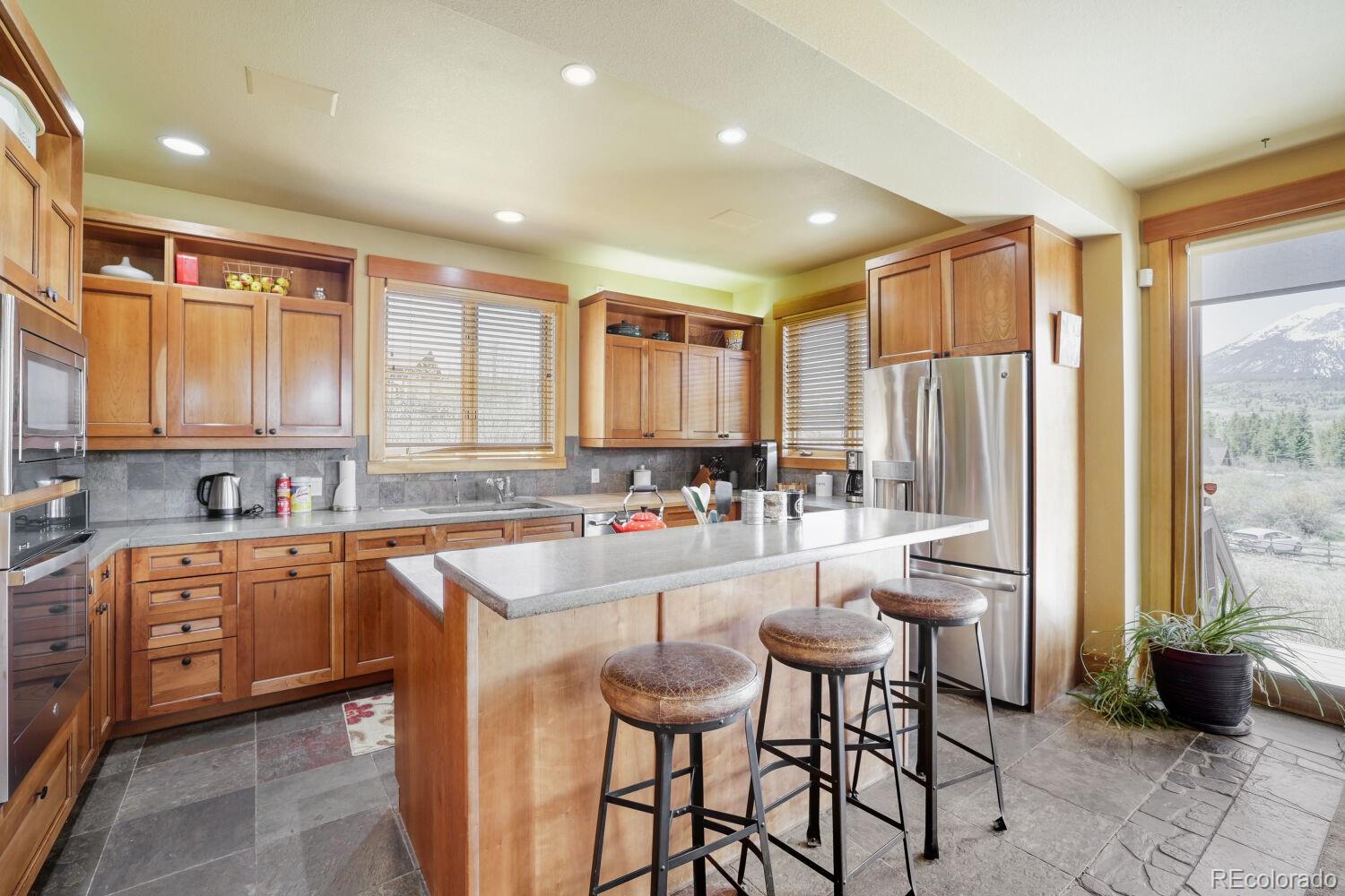 MLS Image #3 for 127  hillside drive,silverthorne, Colorado
