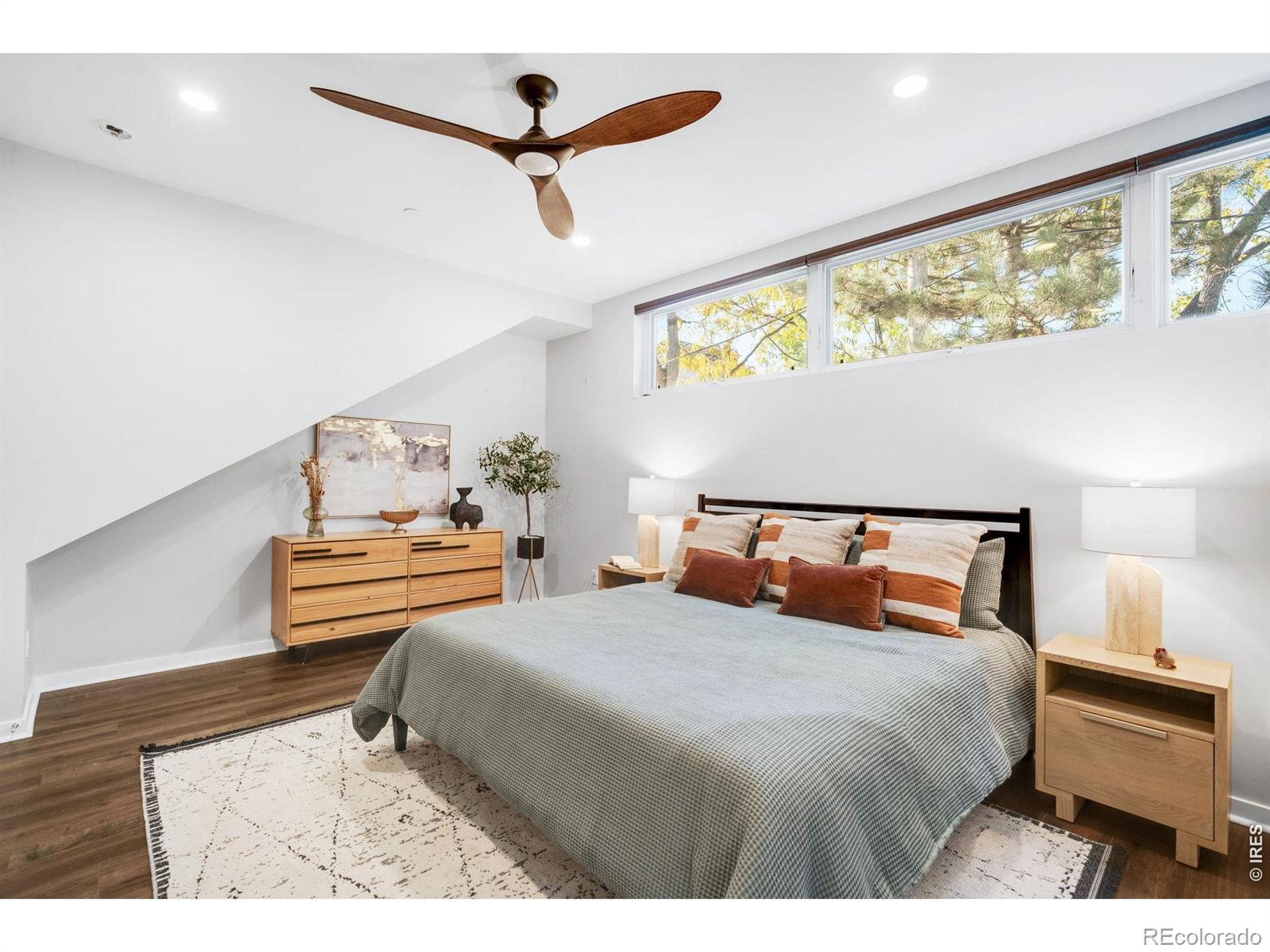 MLS Image #5 for 2640  central court,denver, Colorado