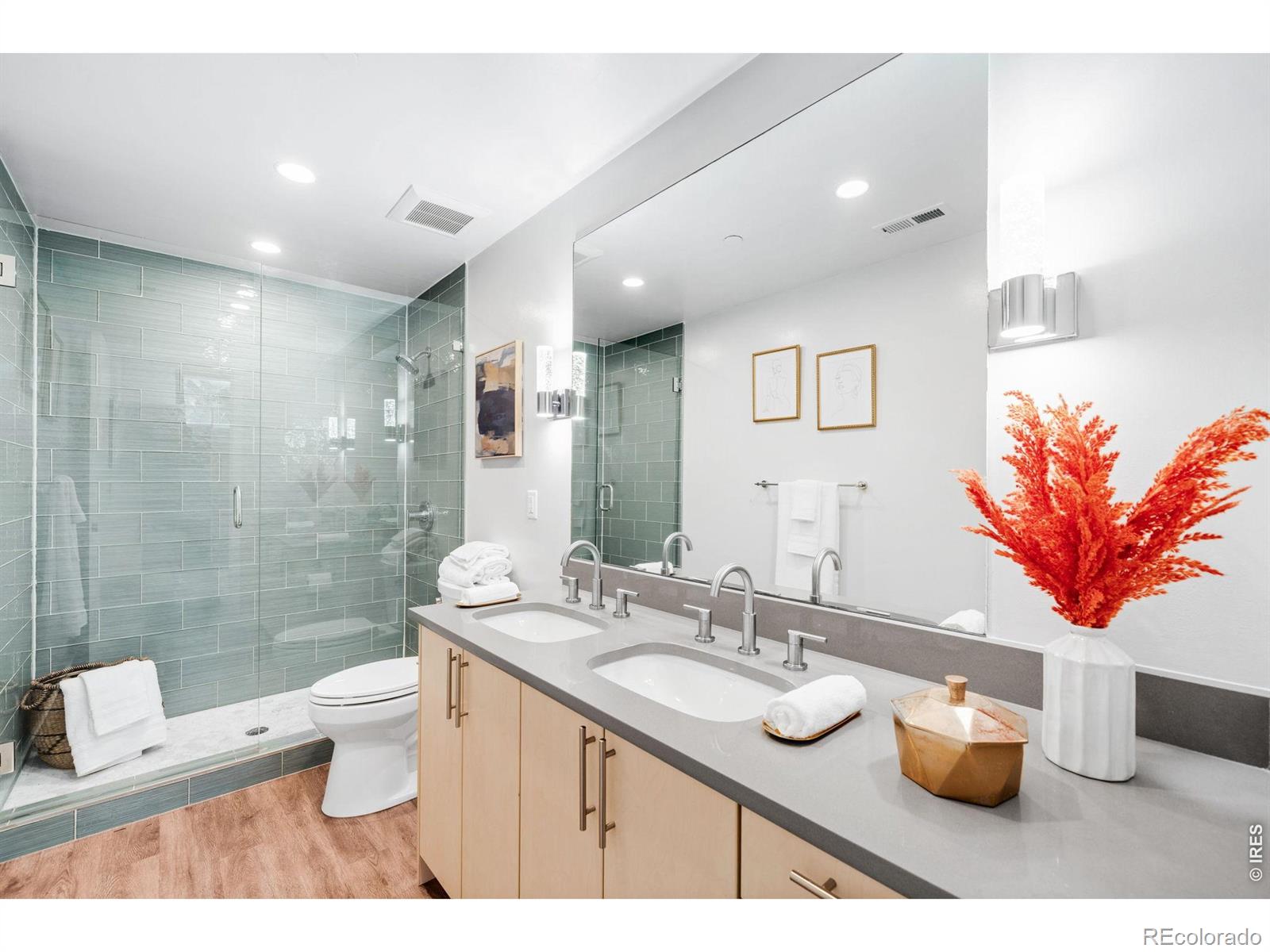 MLS Image #7 for 2640  central court,denver, Colorado