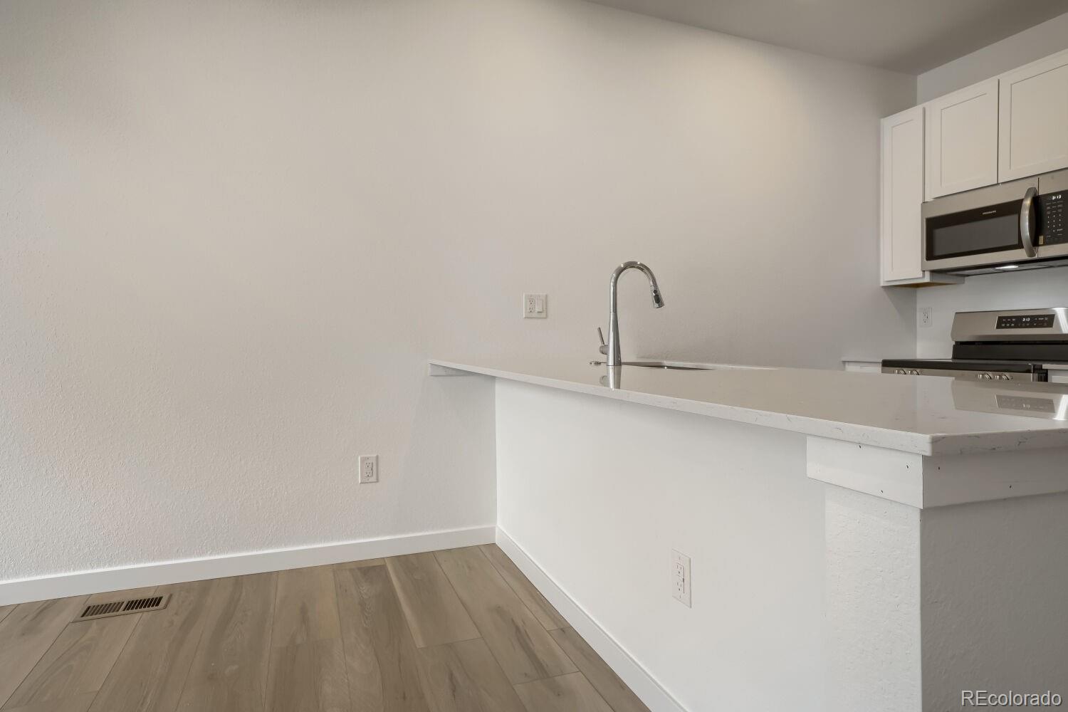 MLS Image #2 for 7653 s cherokee circle,centennial, Colorado