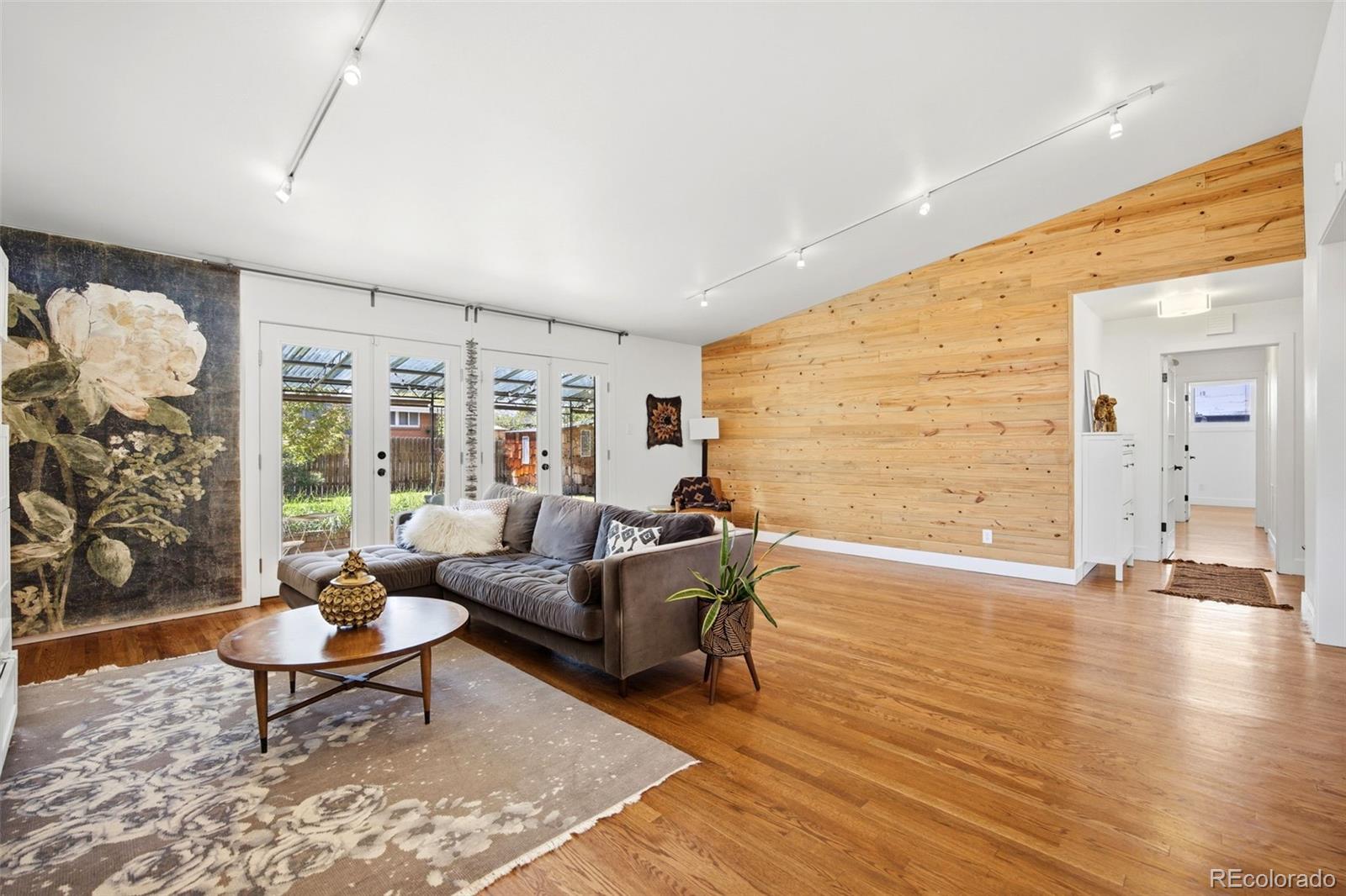 MLS Image #6 for 2253 s raleigh street,denver, Colorado