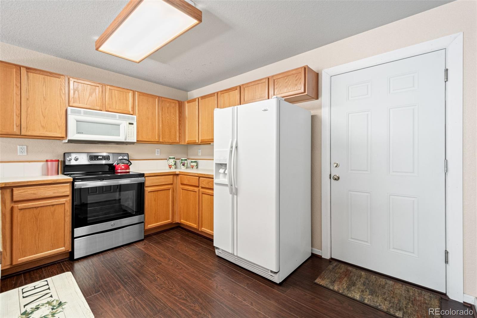 MLS Image #11 for 15555 e 40th avenue,denver, Colorado