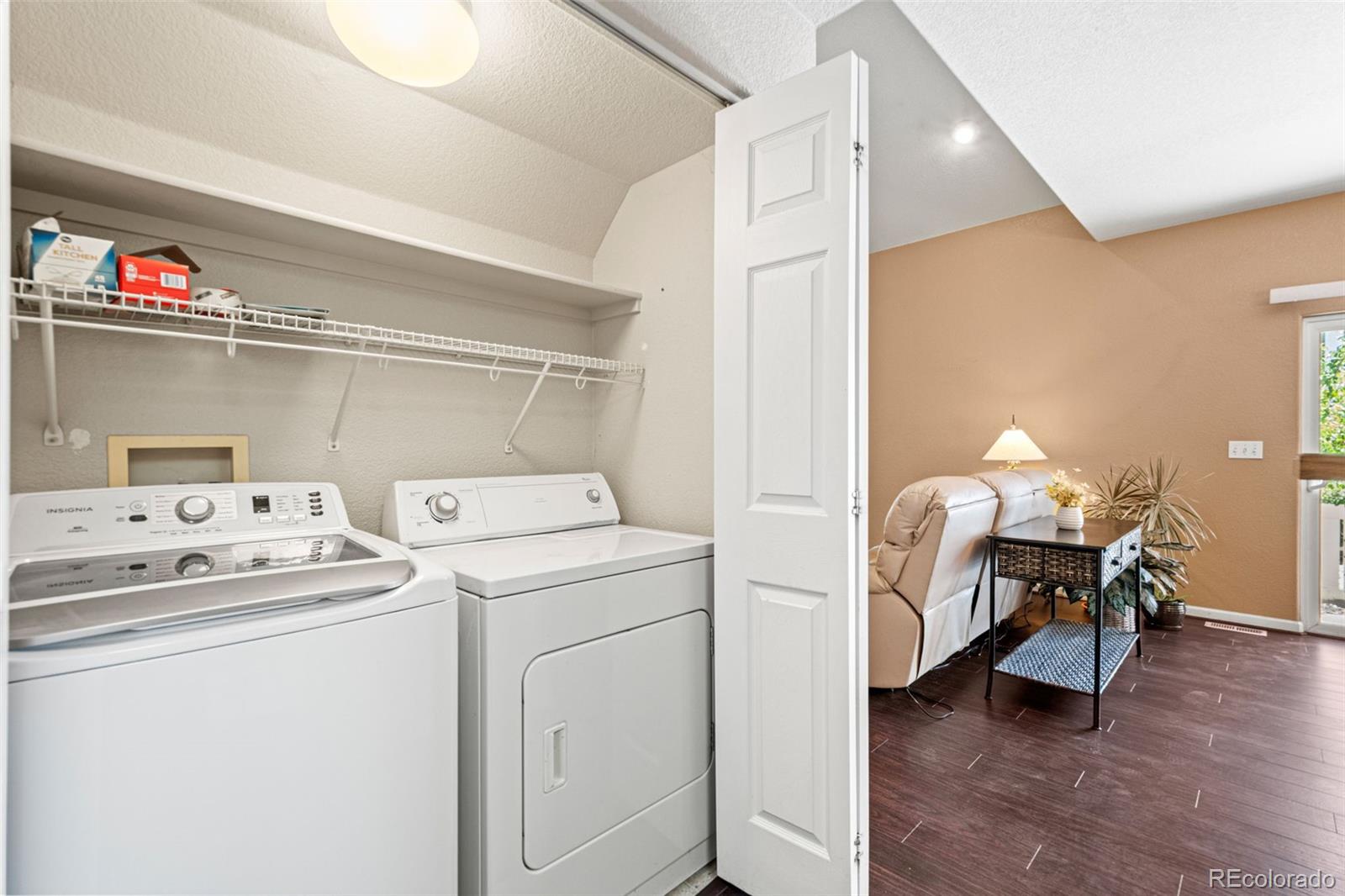 MLS Image #13 for 15555 e 40th avenue,denver, Colorado