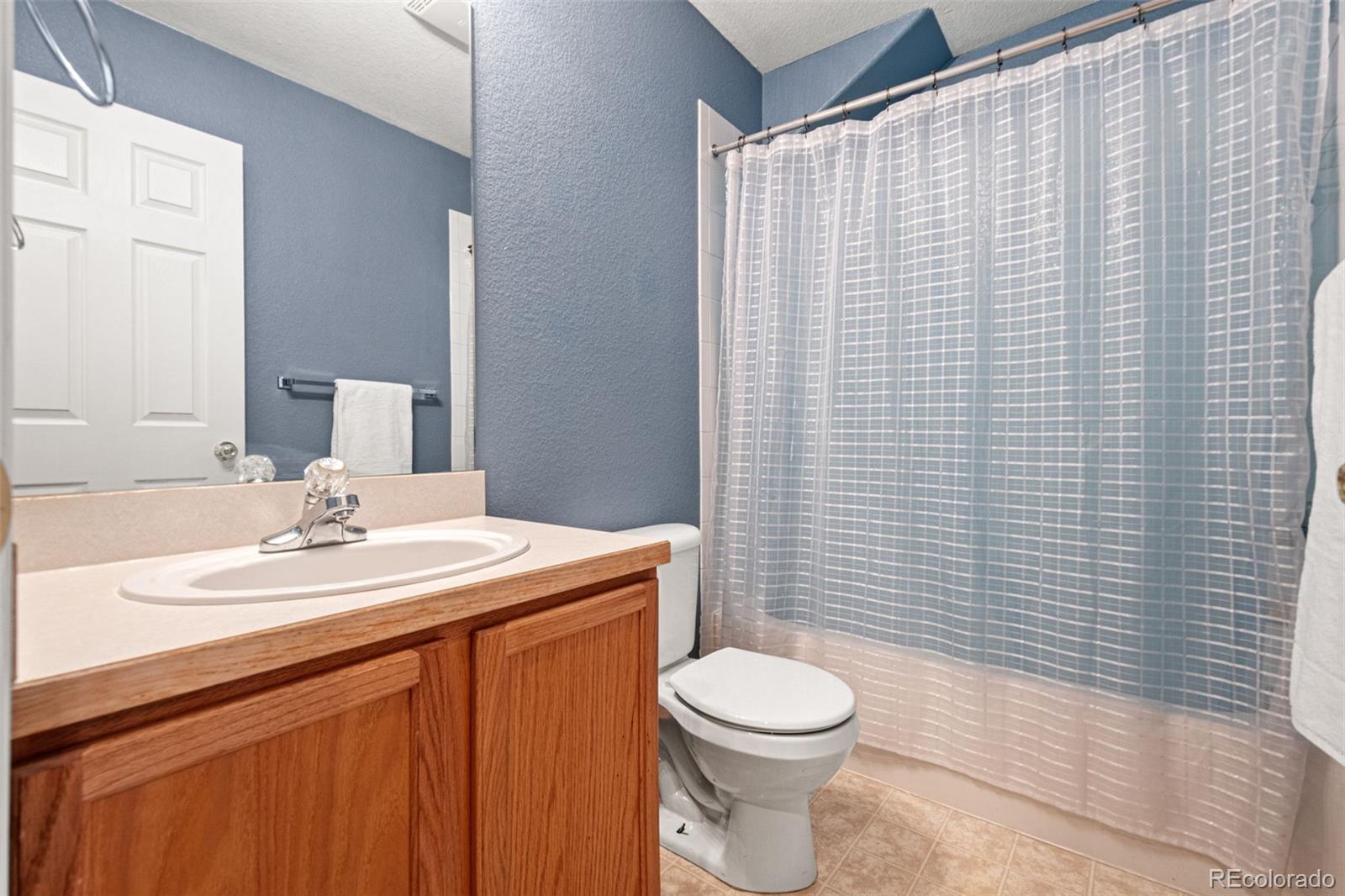 MLS Image #20 for 15555 e 40th avenue,denver, Colorado