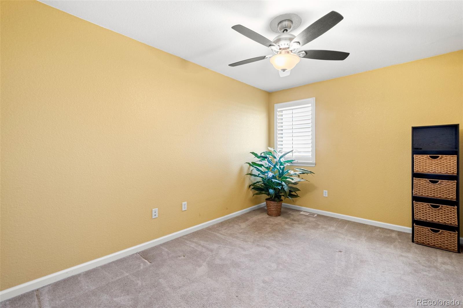 MLS Image #21 for 15555 e 40th avenue,denver, Colorado