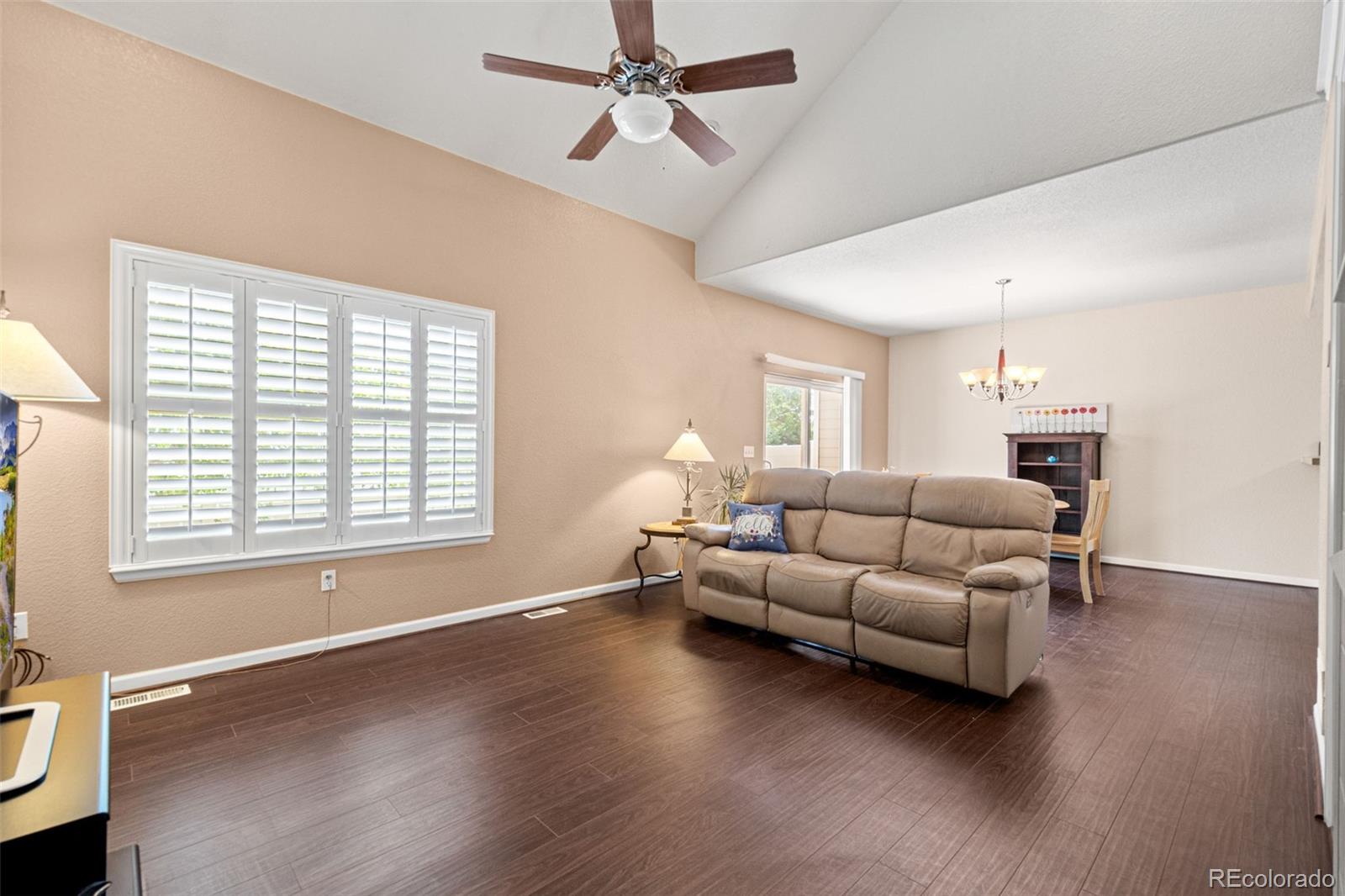 MLS Image #6 for 15555 e 40th avenue,denver, Colorado
