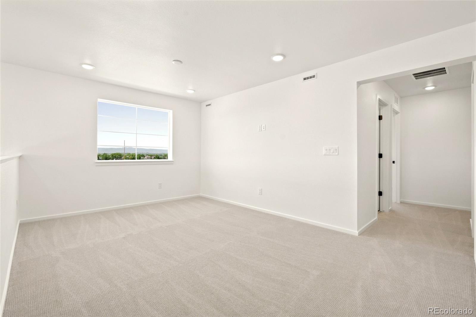 MLS Image #20 for 6736  utica avenue,longmont, Colorado