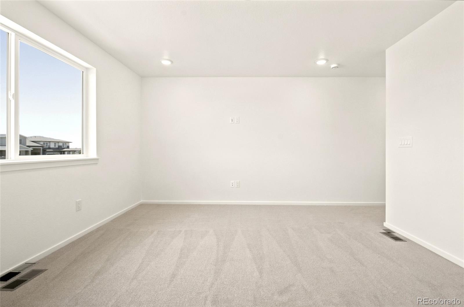 MLS Image #22 for 6736  utica avenue,longmont, Colorado