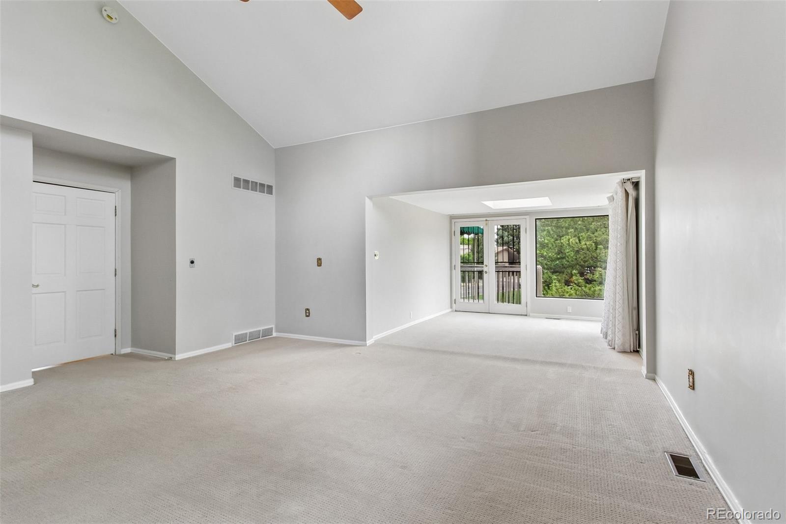 MLS Image #12 for 2601 s quebec street,denver, Colorado