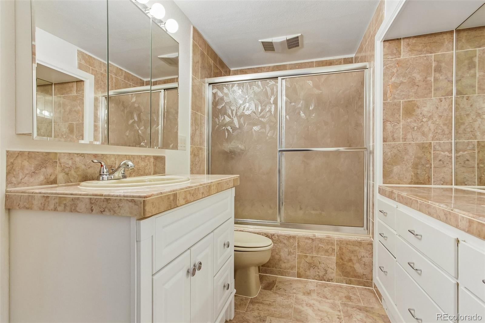 MLS Image #35 for 2601 s quebec street,denver, Colorado