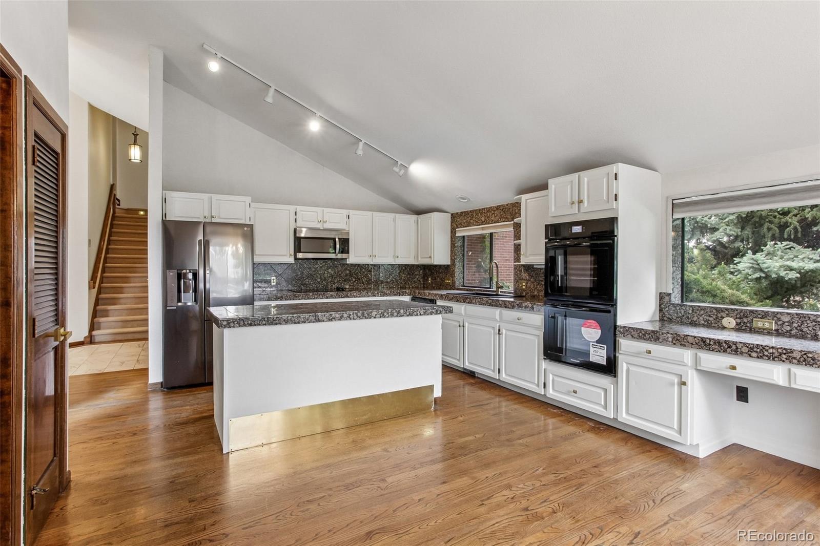 MLS Image #7 for 2601 s quebec street,denver, Colorado